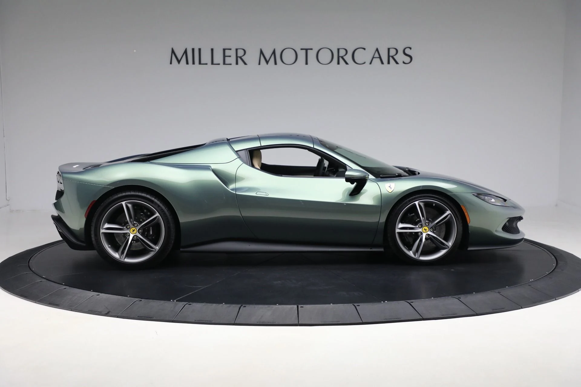 mph018_2684543859_Used_2024_Ferrari_296_GTS_c0763b32b8