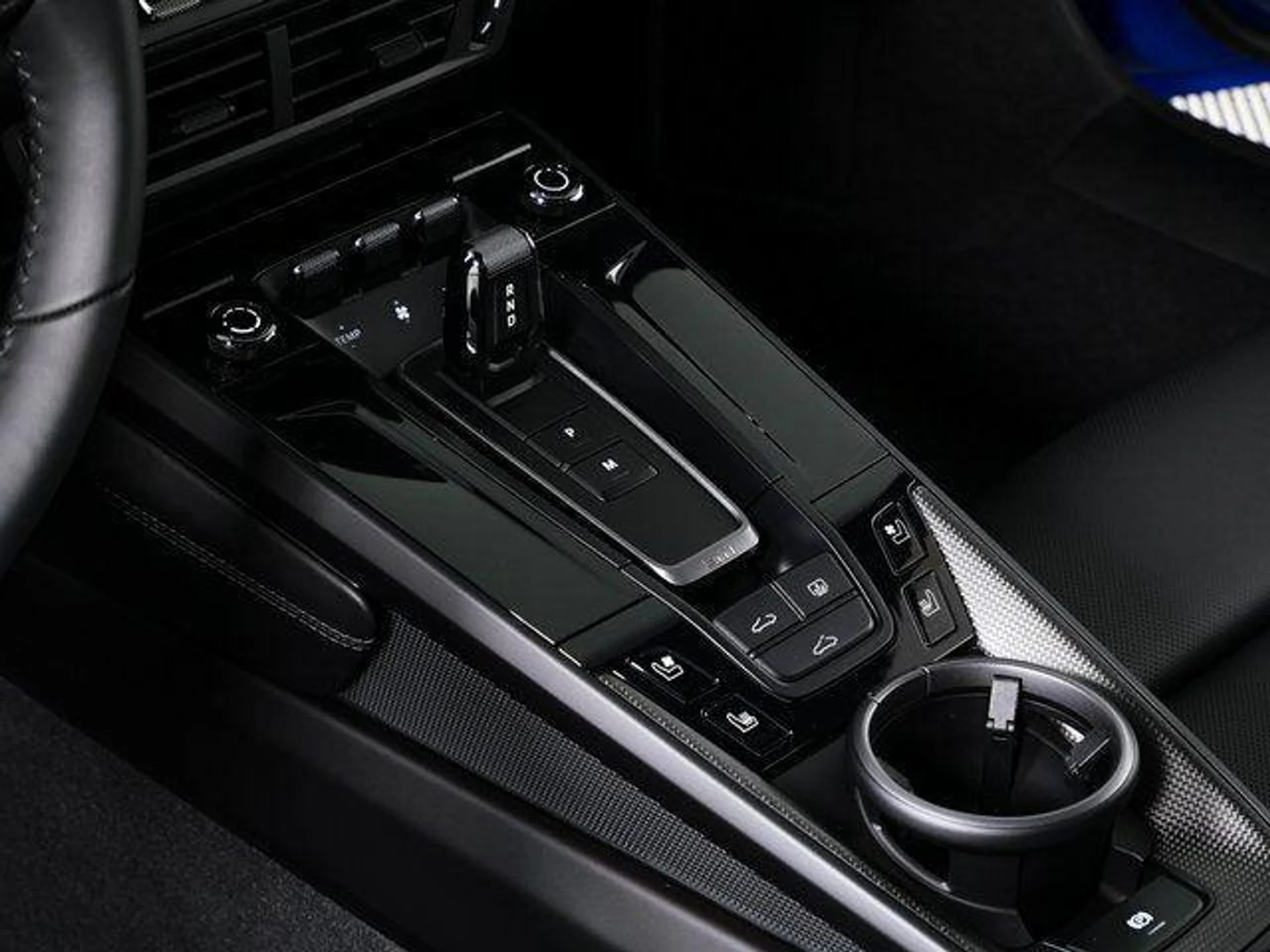 mph018_2686666816_f_Jaxr_O_r_C_Ckkv4_Iywtv_Rxx7_V_gg_6a782f4d25