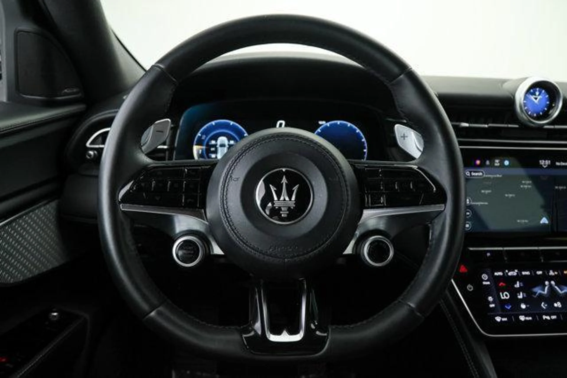 mph018_268883580_41r2_Gg_Pjv_Wkd1_Rv_N_Qzs_Ec9_N7j_Y_303556035b