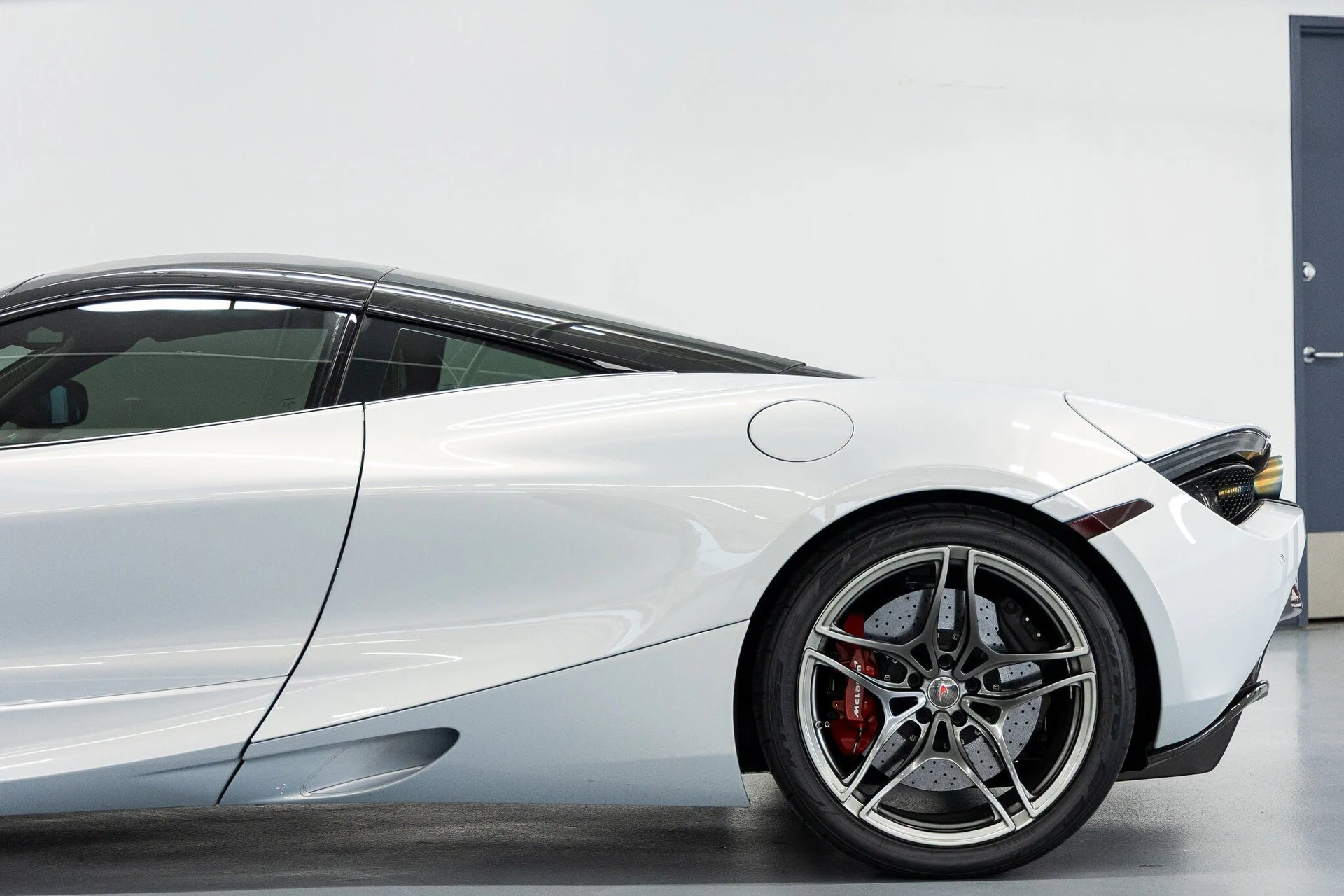 mph018_2692601032_670d34a72a37c38dd0d06d40db162275x_10cb2af8c9