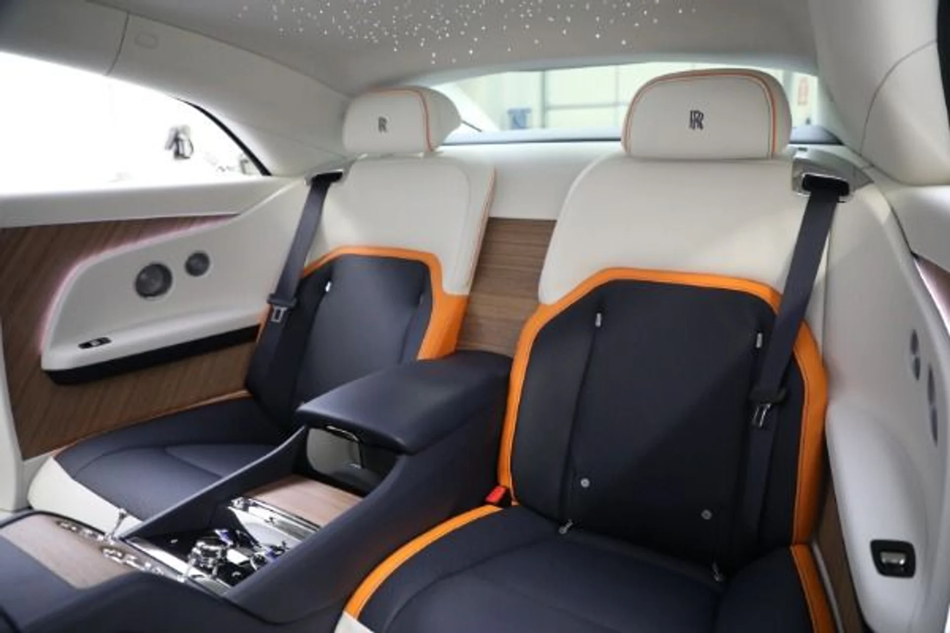 mph018_2702202109_New_2024_Rolls_Royce_Spectre_864b8daeb0