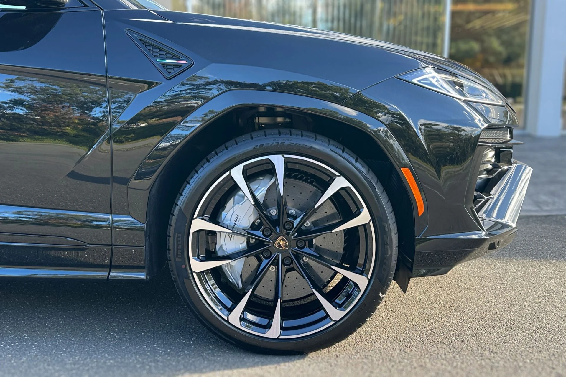 mph018_2706498566_New_2026_Lamborghini_Urus_SE_1791809466_0ccf521068