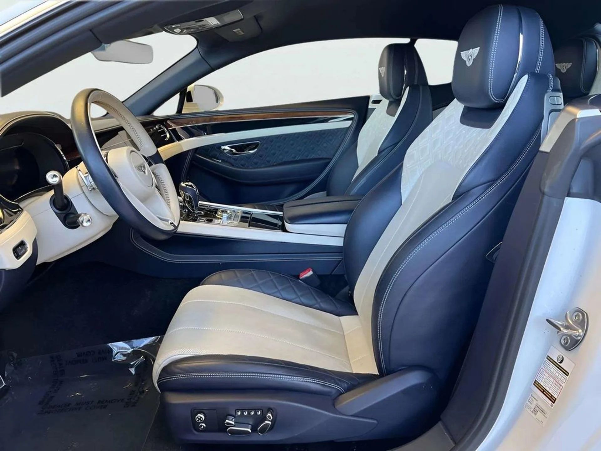 mph018_2711727572_4f4342a7c8bd7aa4ba3e34fec81cc213x_83469df866