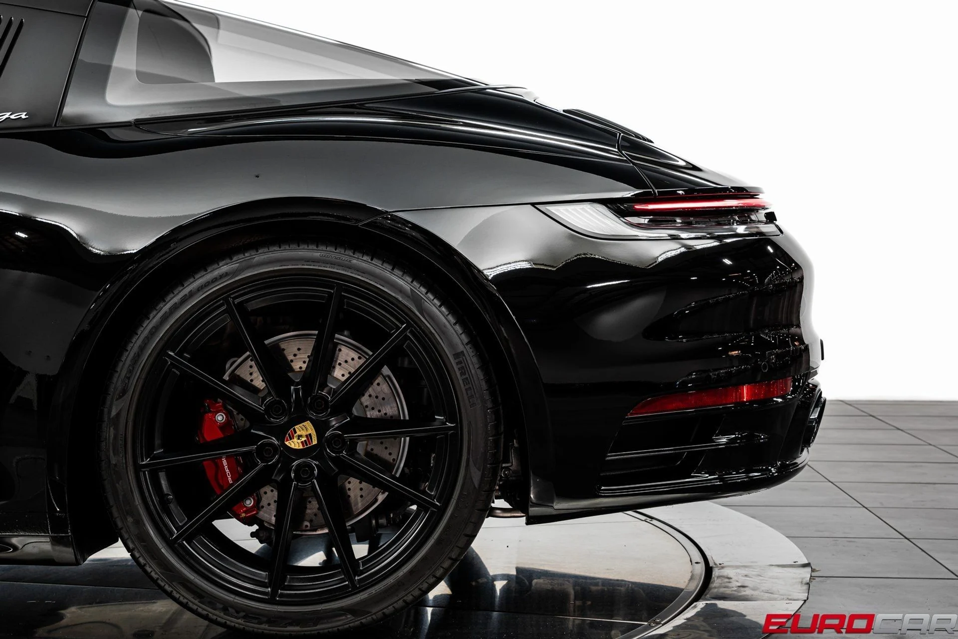 mph018_2713306170_image_19_04d9a57371