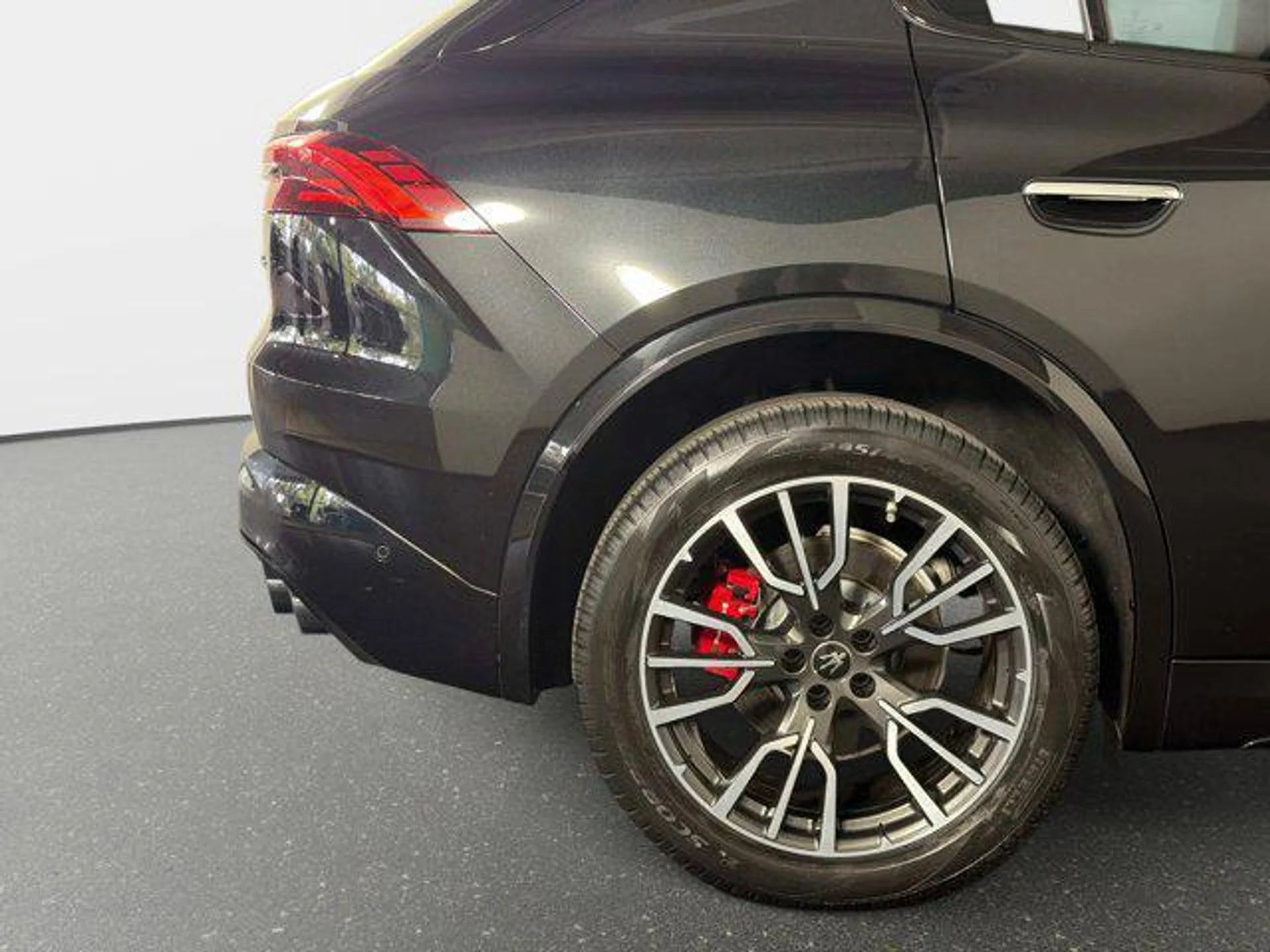 mph018_271371345_x_Nm_Ftw7uc_Cdy_JCI_Ayc1_KNF_Ntbw_896a415141