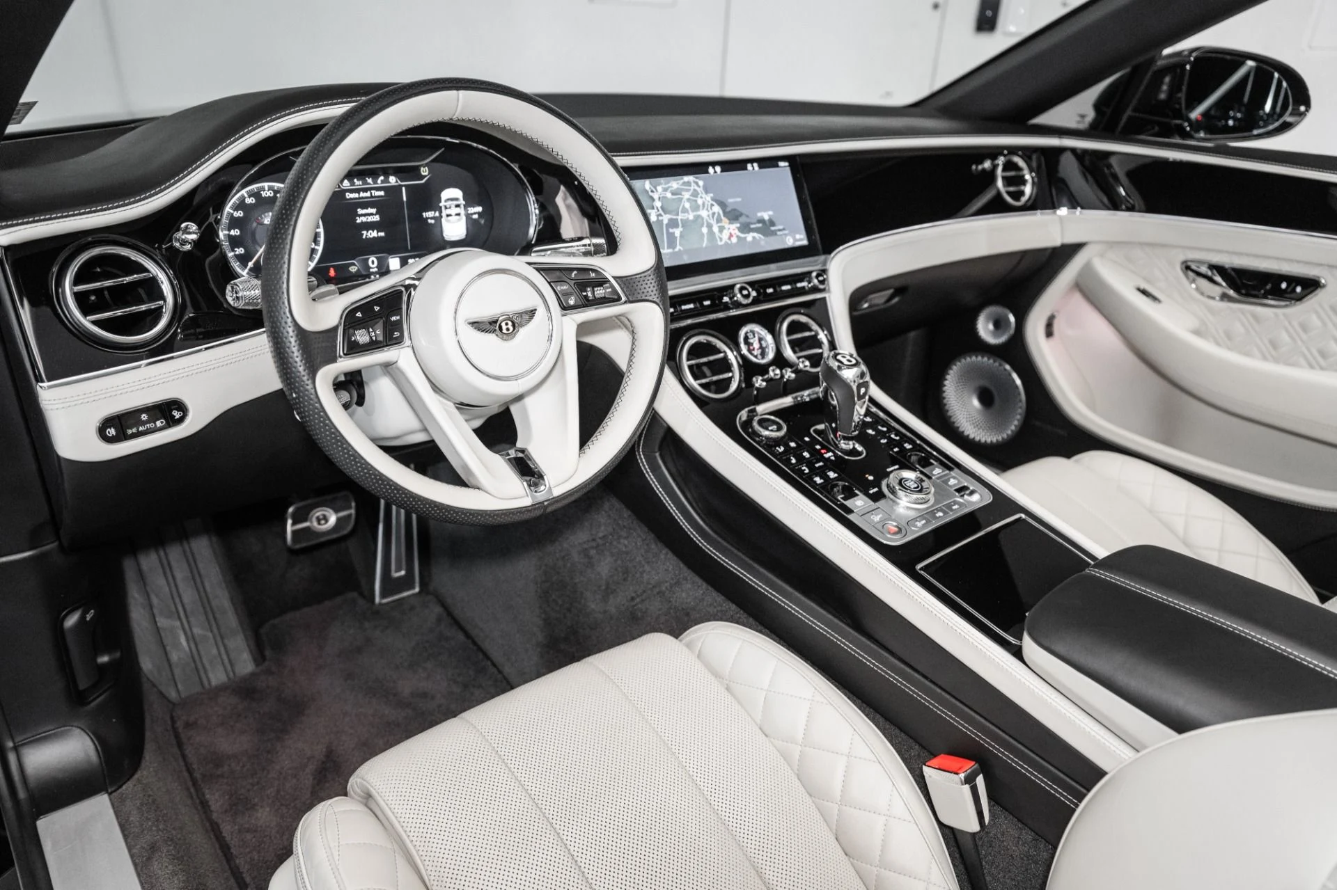 mph018_271922988_Used_2020_Bentley_Continental_GTC_V8_1739205843_dc0c0ab25d