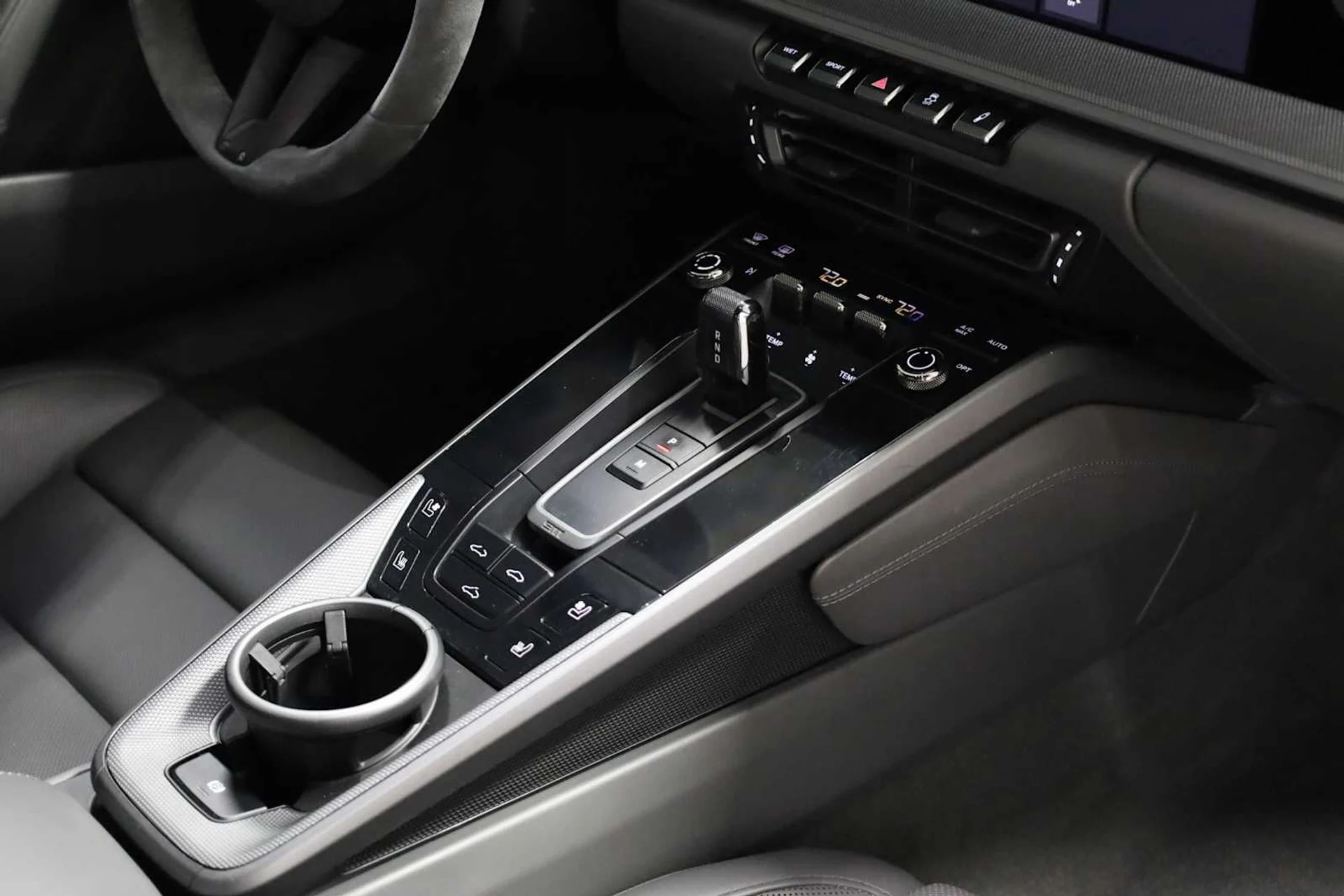 mph018_2724308551_70bb81758b5028da3be27152197db9f2_e4f248a1b4