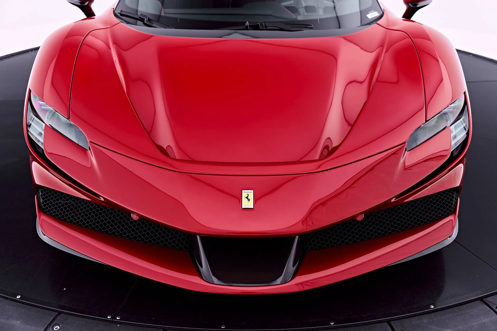 mph018_2724848910_Used_2021_Ferrari_SF_90_Stradale_Base_1782197755_489315e061