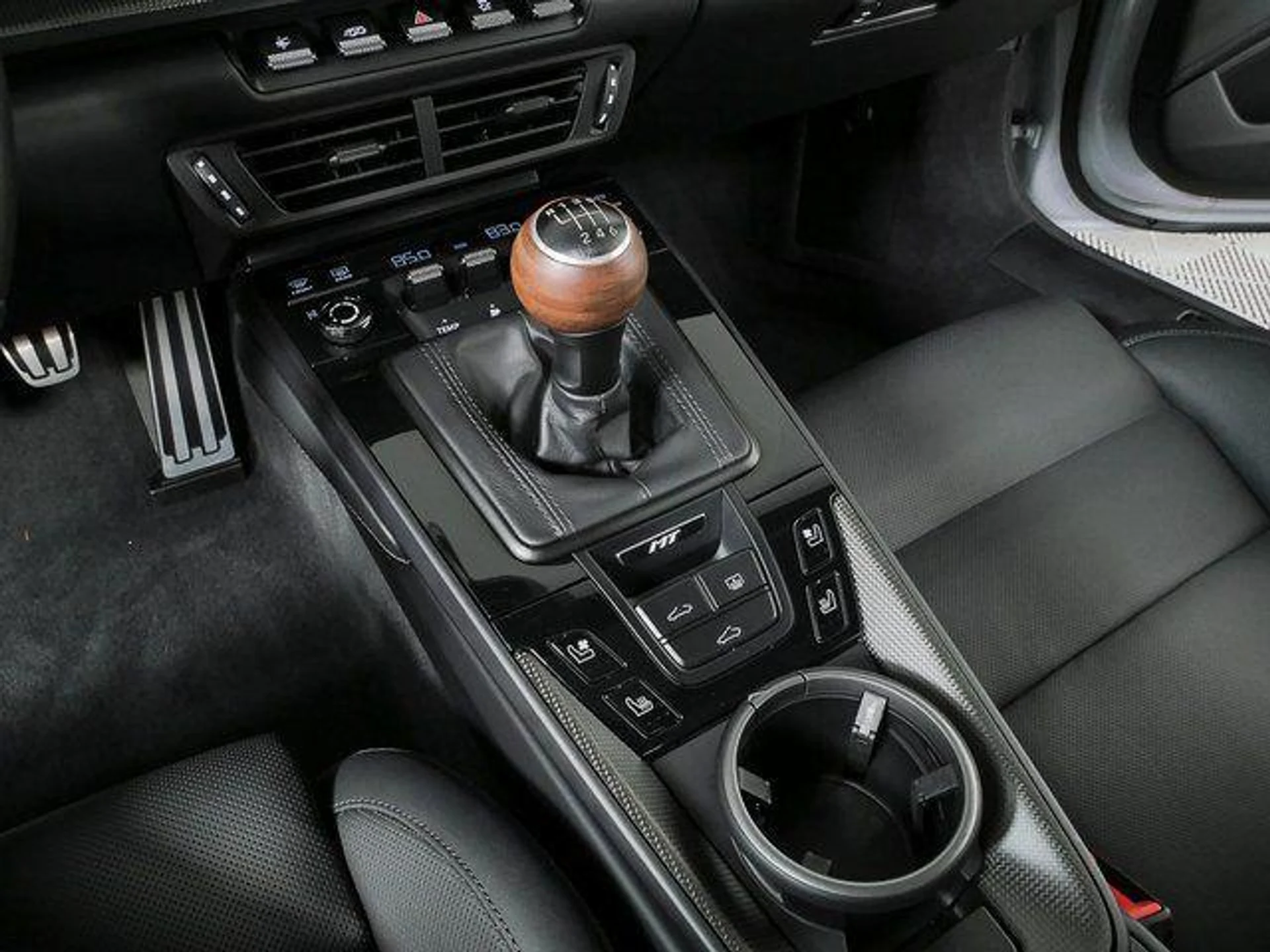 mph018_2727555122_WN_Xmmdy_SRE_6rgv_A_Yo_K4_Z6j_F6_K_Jk_eea142f987