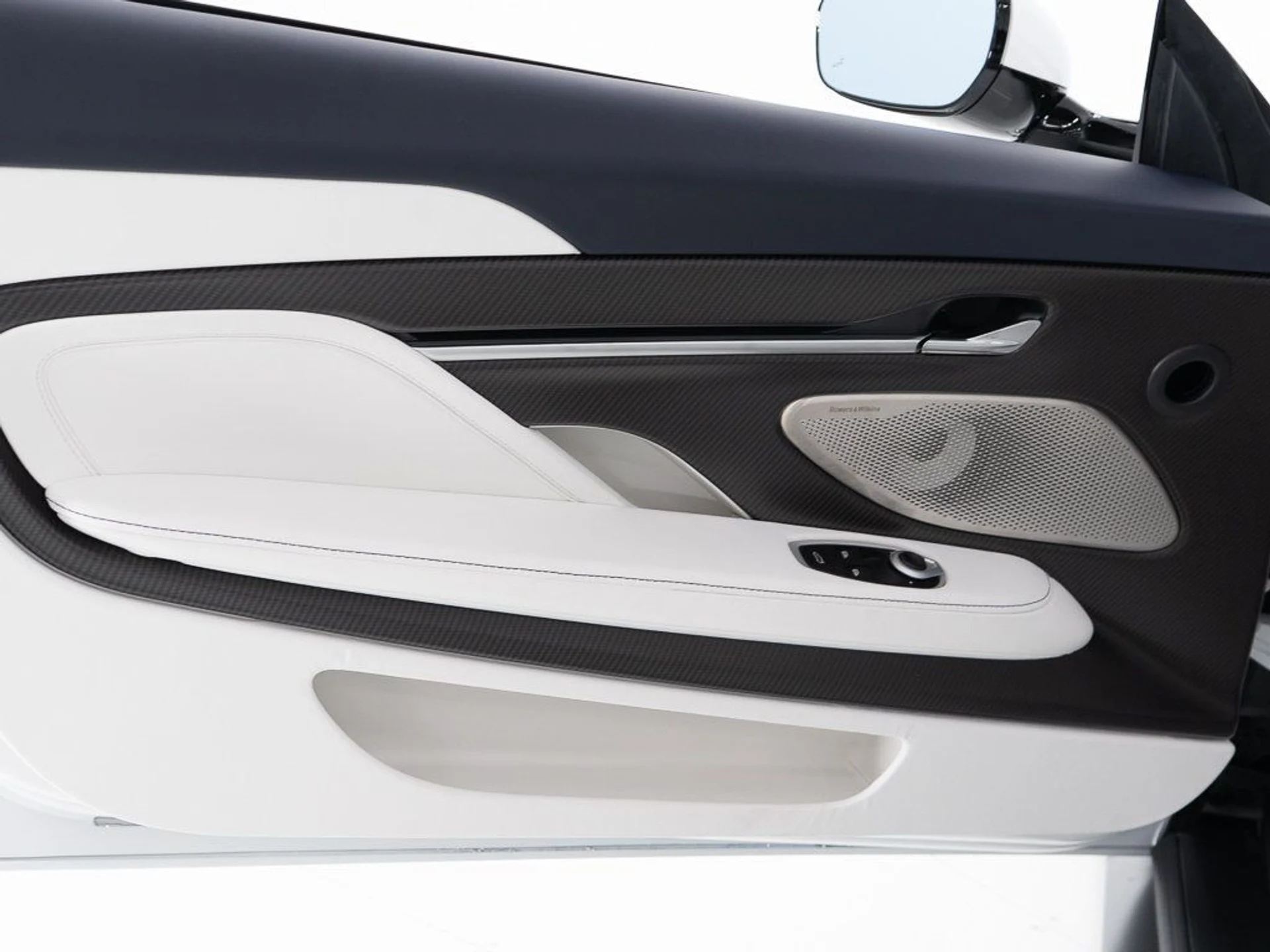 mph018_2727729817_19d1c583c55d32775dc3e07221687d5c_04c10f0b76