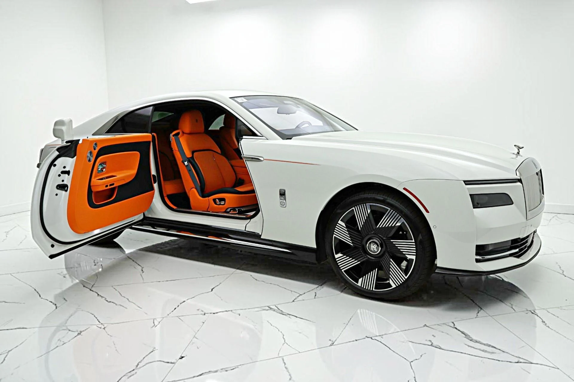 mph018_2729313643_Used_2026_Rolls_Royce_Spectre_LEASE_OPTIONS_AVAILABLE_fa1067f195