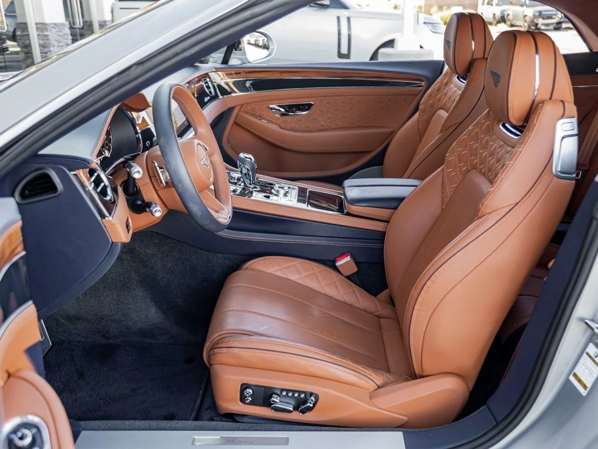 mph018_2734008067_19_f5c20395c9