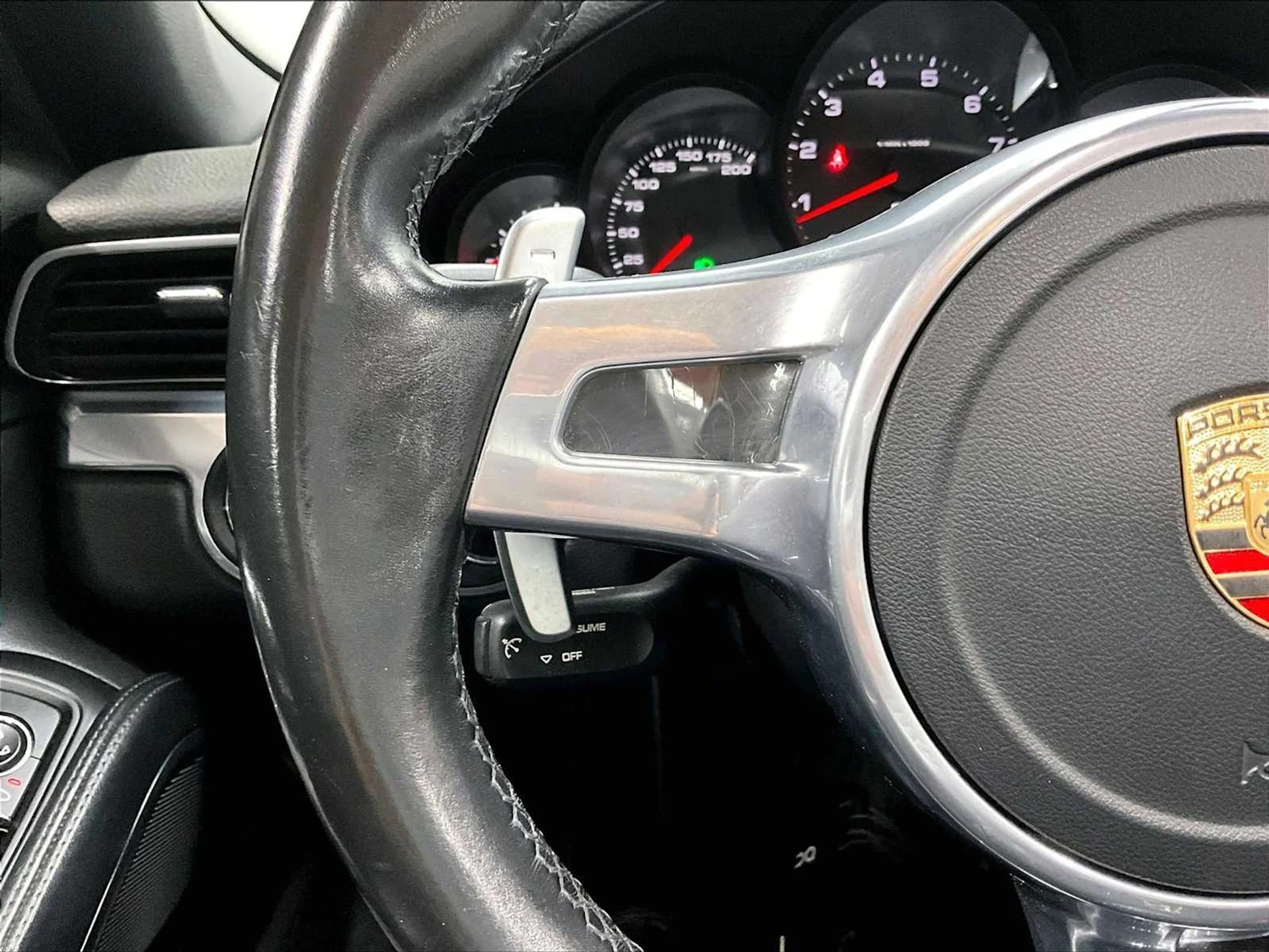 mph018_2734180353_09c53ee63d43a1a051c0374c5e93b478x_857bd34f8f