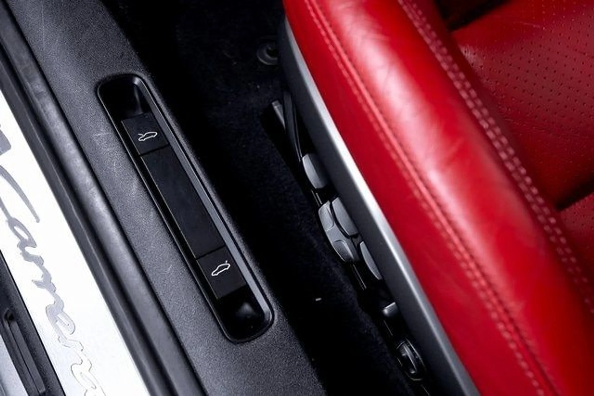 mph018_2738278337_7235ee96493c58c02d648857e74fa413x_a29ddd3390