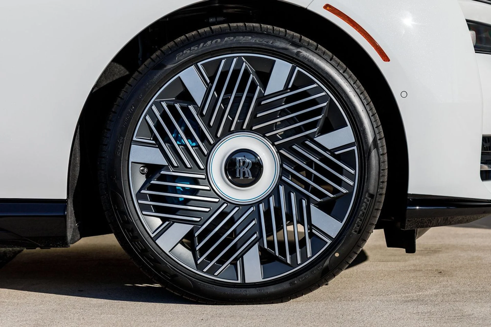 mph018_2745940613_0cb695ded74f6ae56048f3faf5b154aex_c25602d1e8