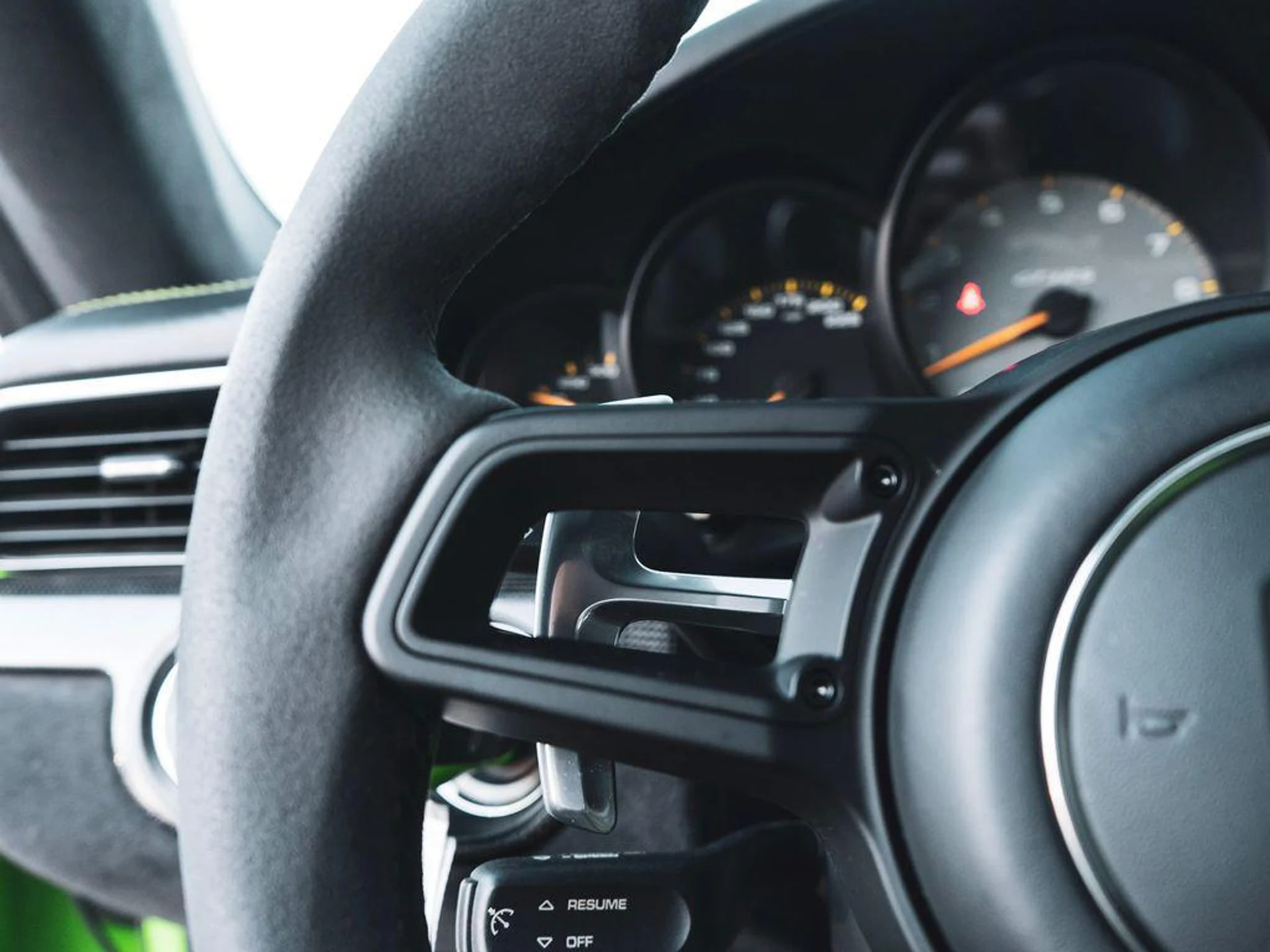 mph018_2749372313_w_Uuu_V_Vre_Rx1_Bb_U_Kw_Nep_Jl_RQ_7t_PU_179552675e