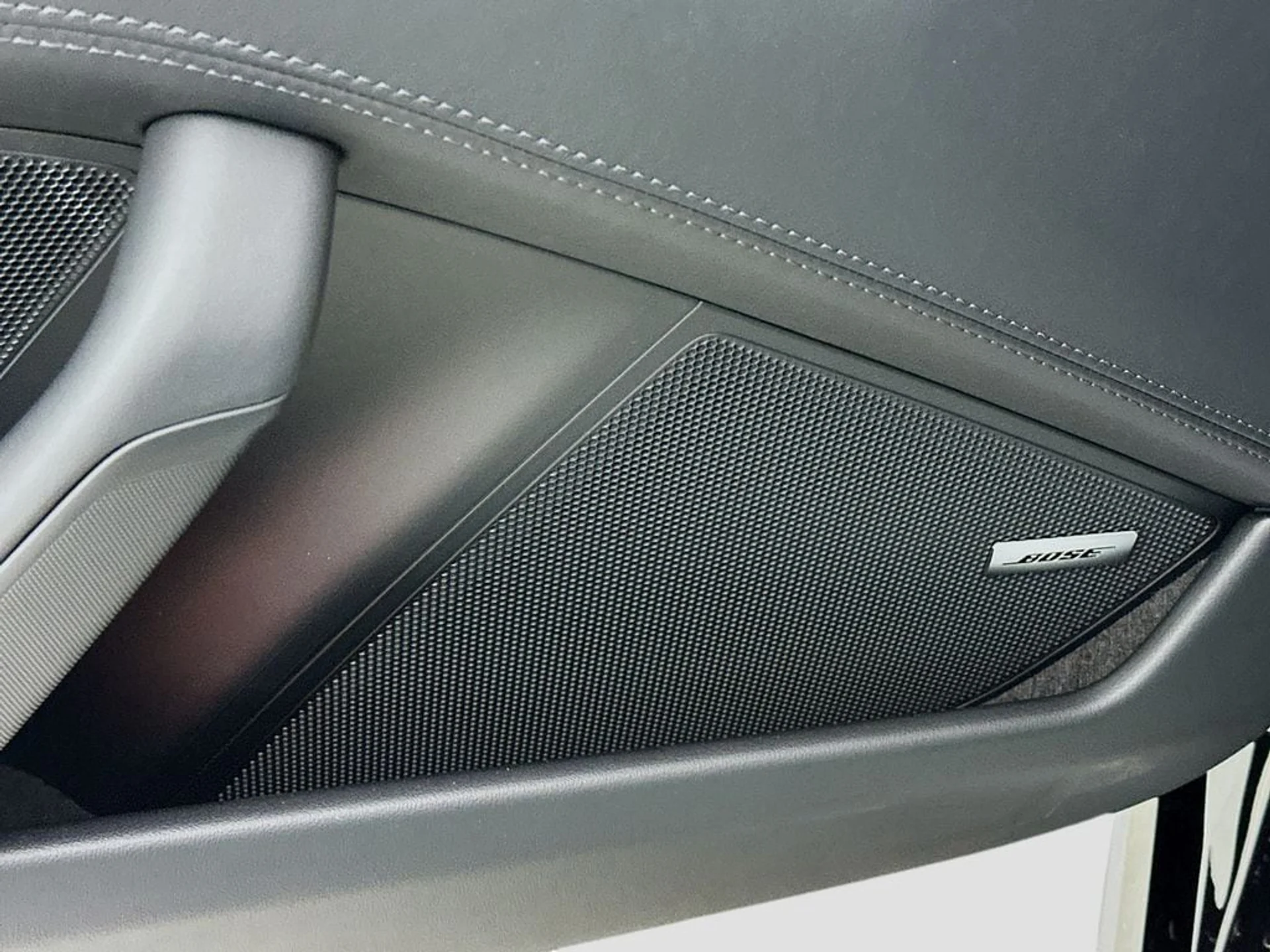 mph018_2750027670_31945babf6a6f05fb55bf4e7cfc40746x_c1a1c34594