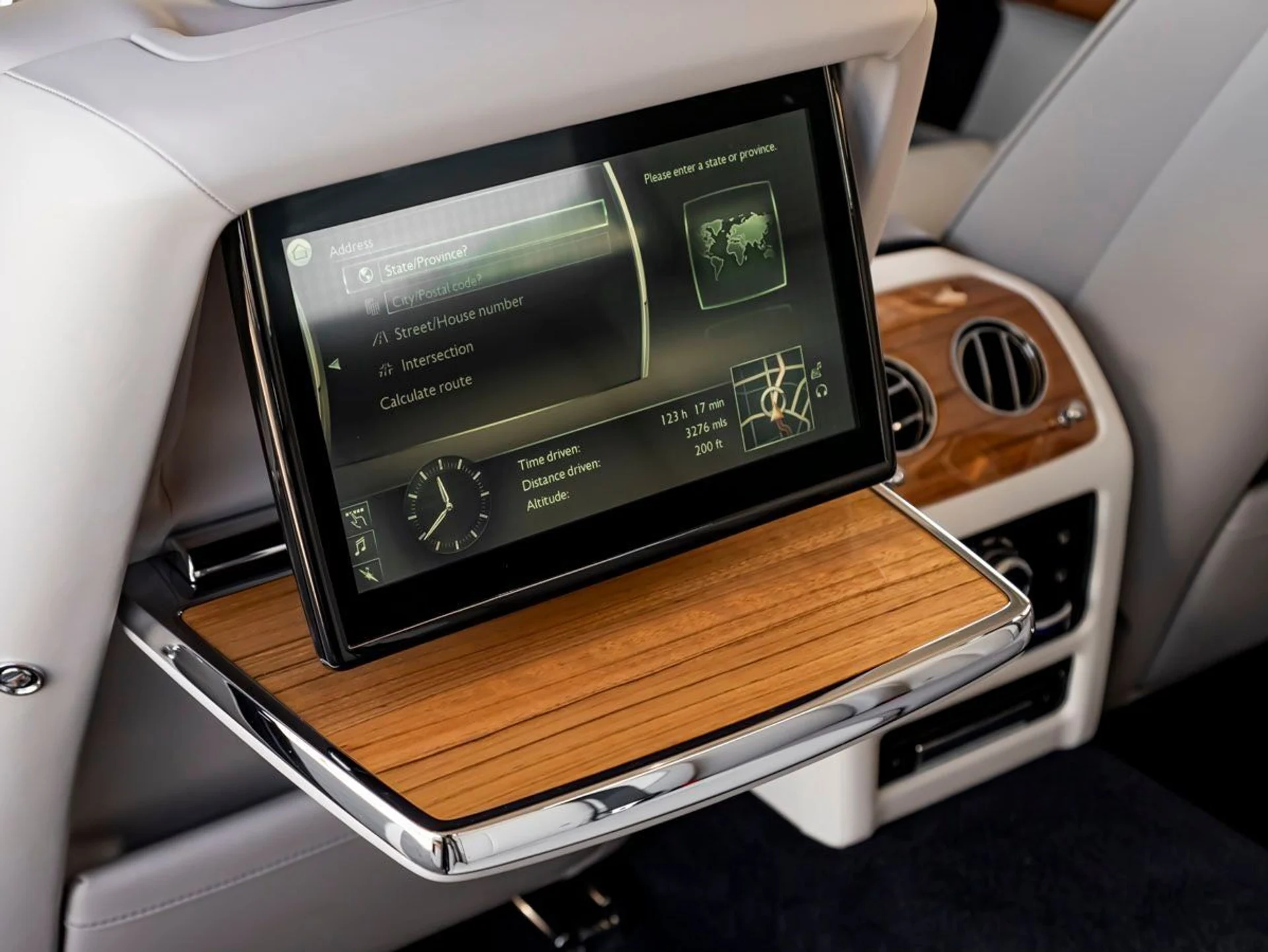 mph018_2753883585_19_949720f94c