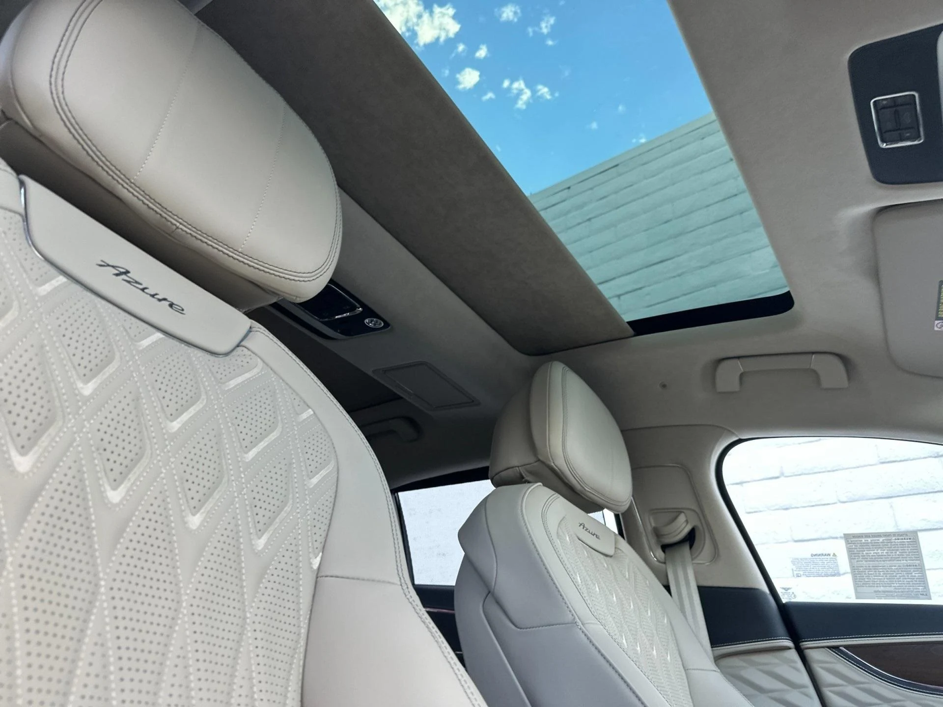 mph018_2755744686_New_2026_Bentley_Flying_Spur_1760604621_4927d47b3e