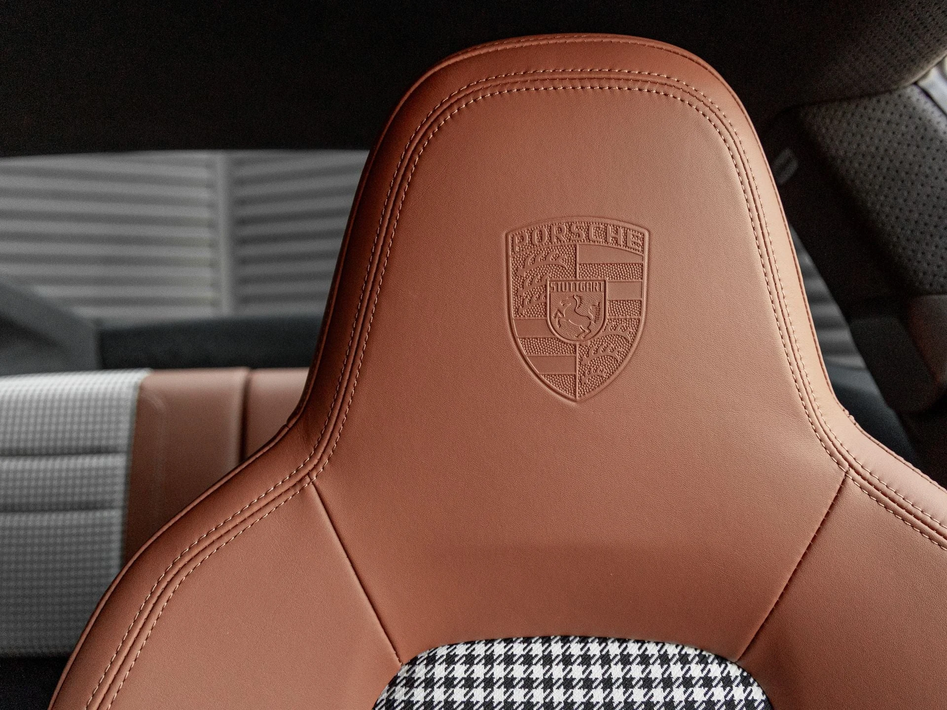 mph018_2756821869_19_2e4560a8e9