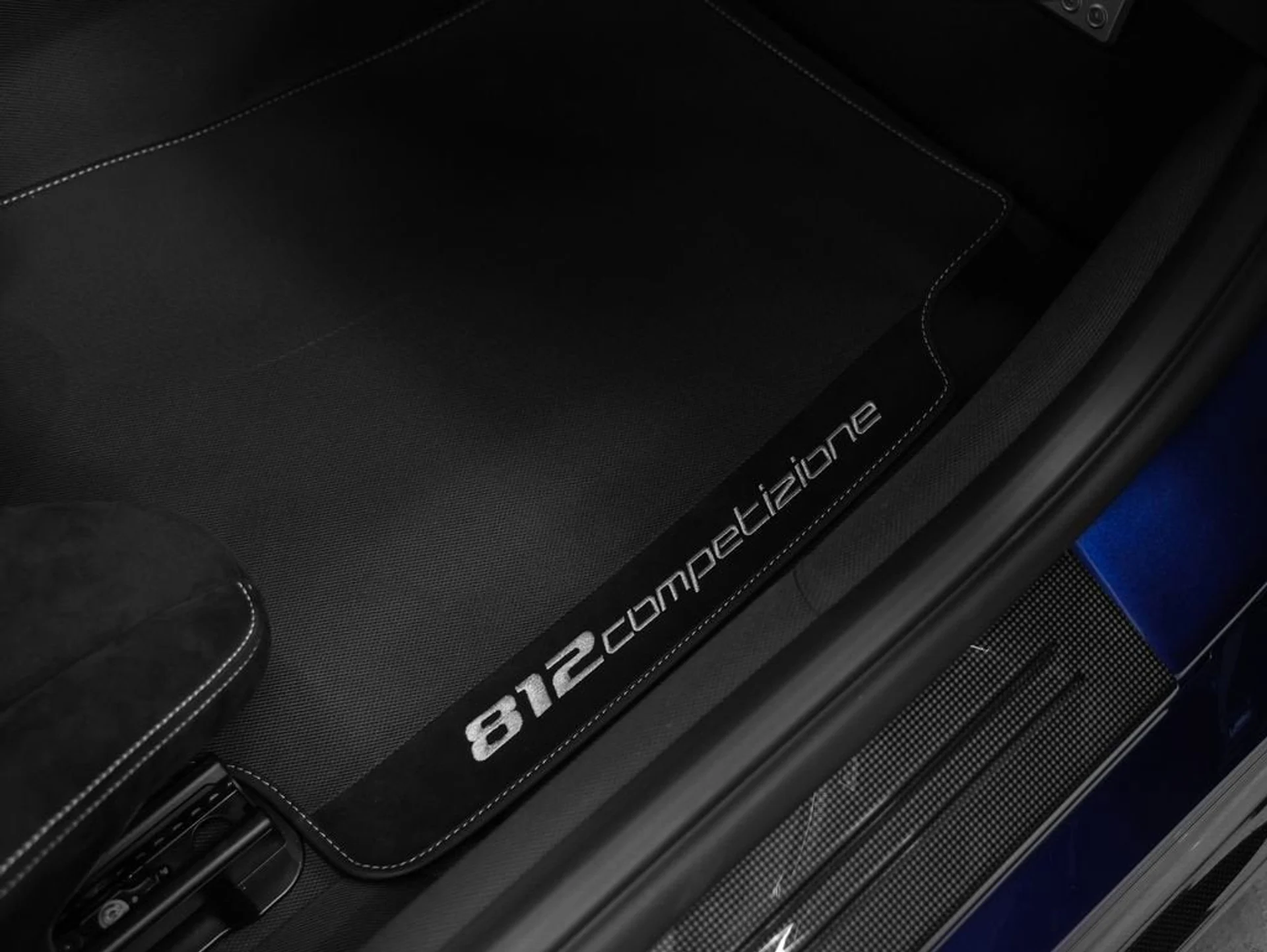 mph018_2765631998_19_6ec457a262