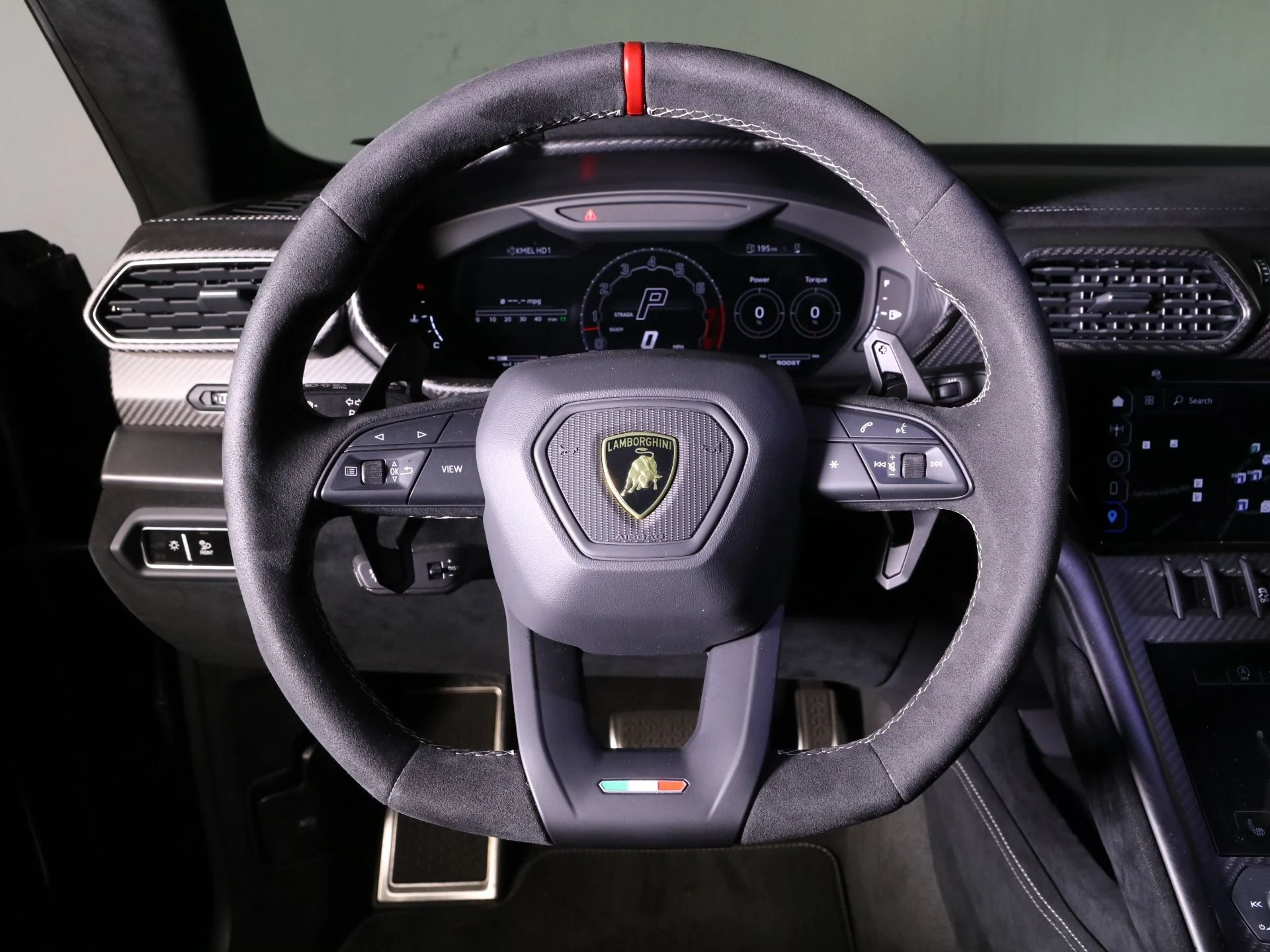 mph018_2768958579_Used_2023_Lamborghini_Urus_Performante_1732871957_162f420d11