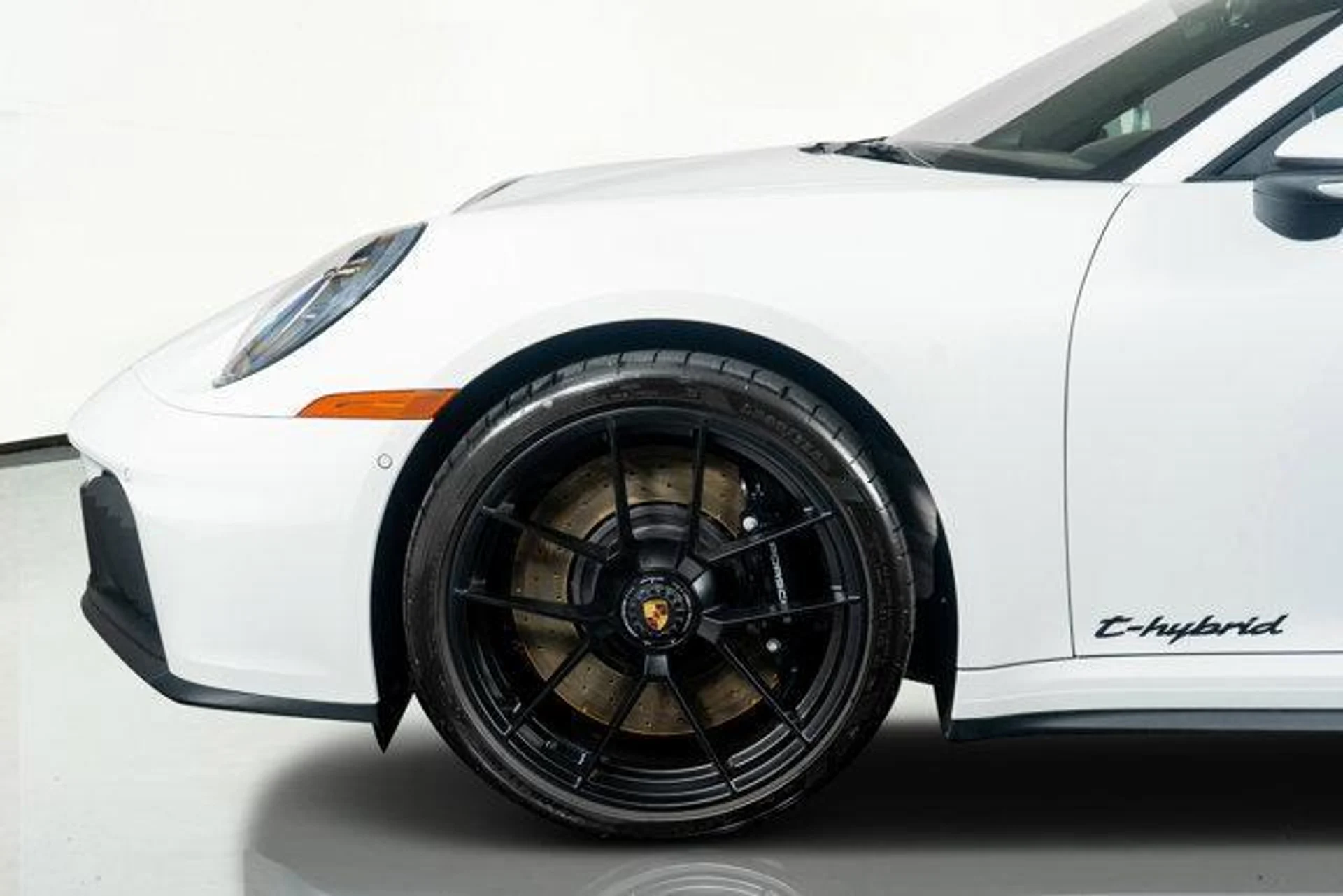 mph018_276984590_Qn_p5_R_Bp_O1_TW_65xsf2_T2s_Pq9v0_29ee45a29f