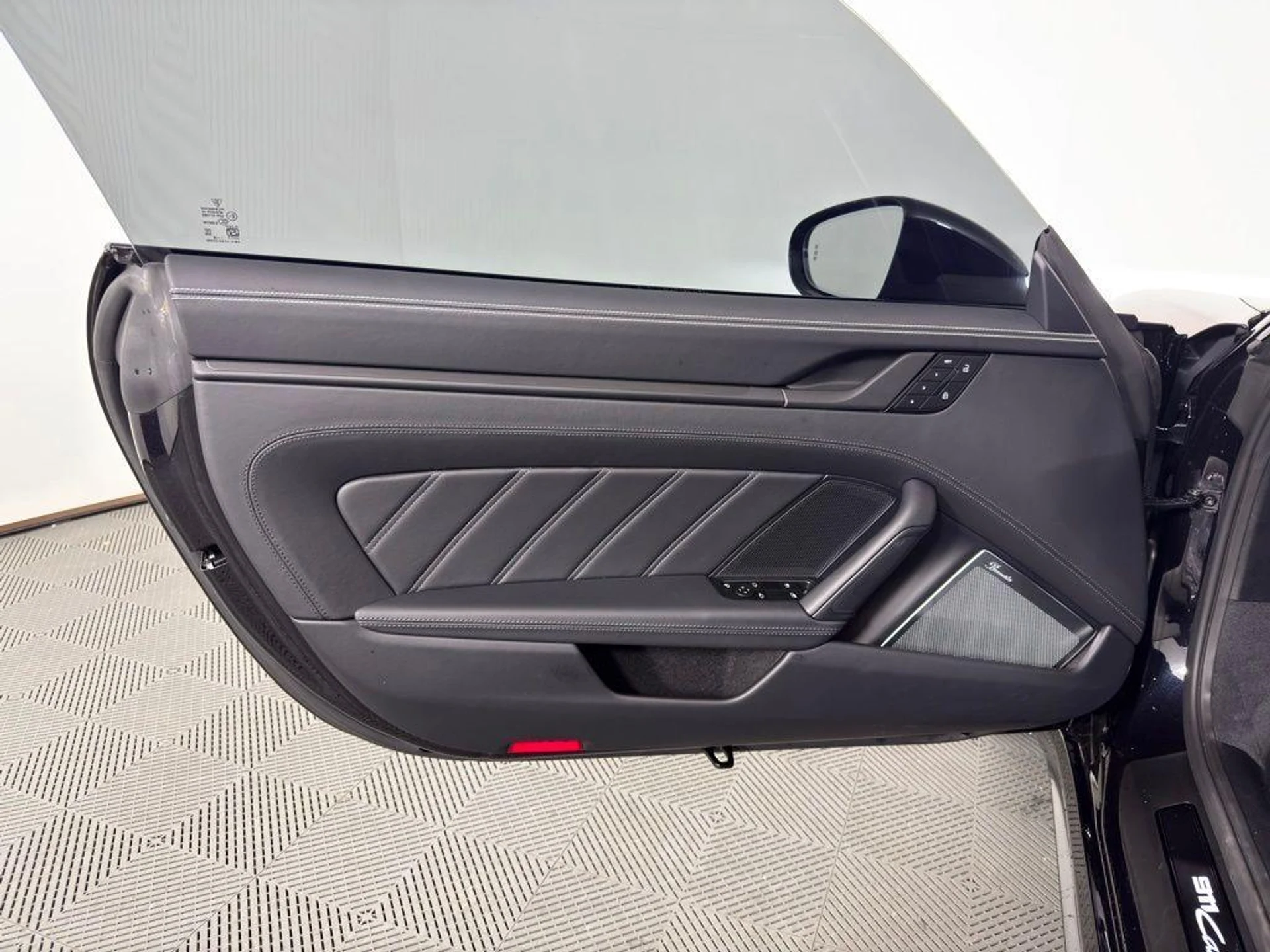 mph018_2770762604_7bo_Mi1_Jz9axf_Re4p_WFP_9_Bsh8_NA_b01305f7c2