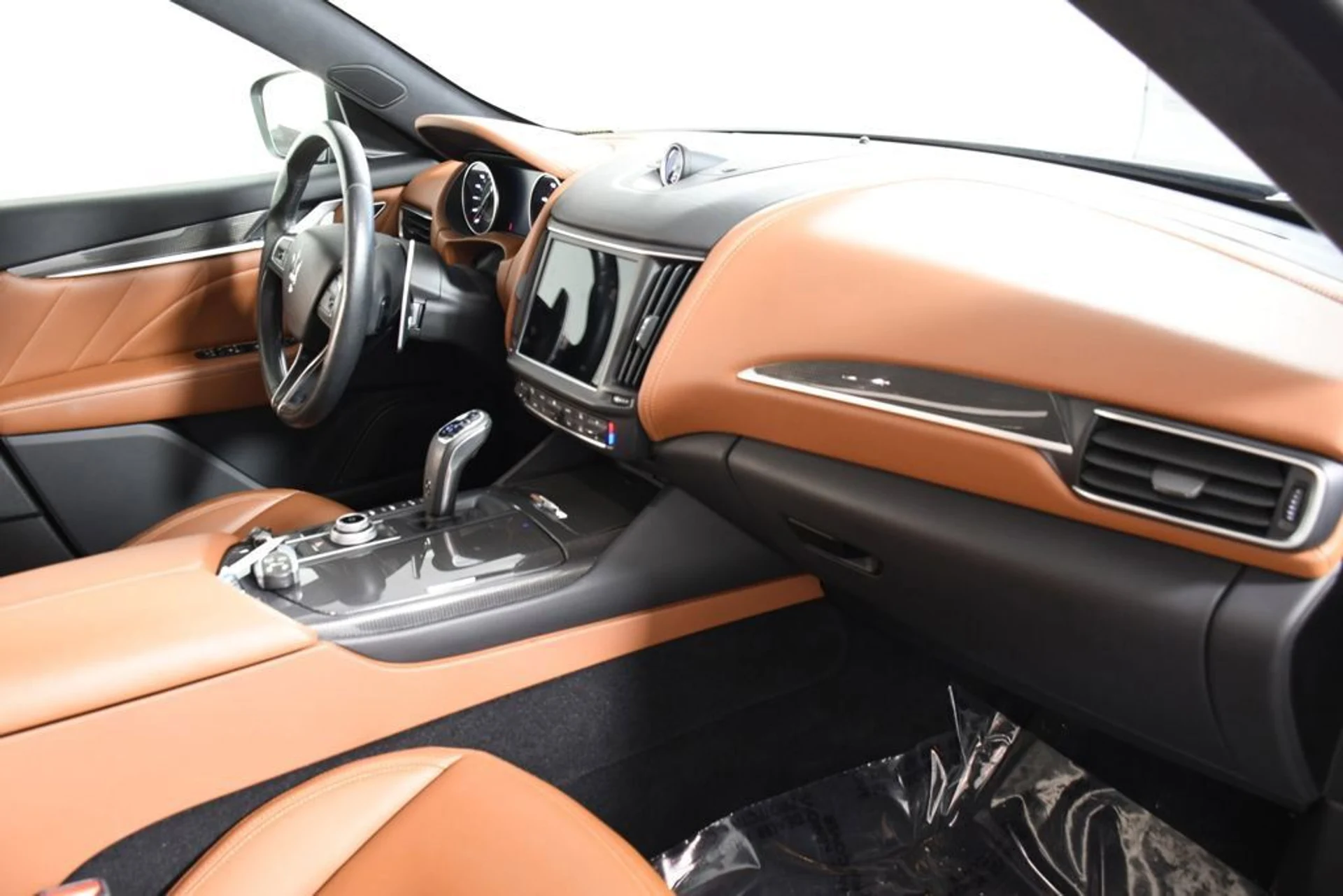 mph018_2771884471_54ee9d8d9823455ba7f7ea4f1fefe940_cd93d27bc7