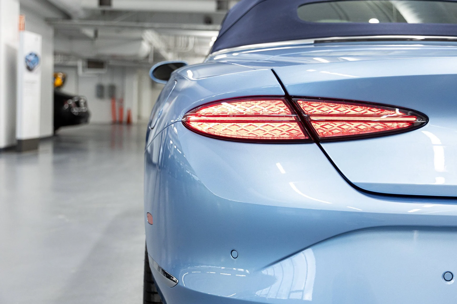 mph018_2788227091_07057a2ab5e5ed86f4a9bd0a5a477dfdx_84b540d0b1