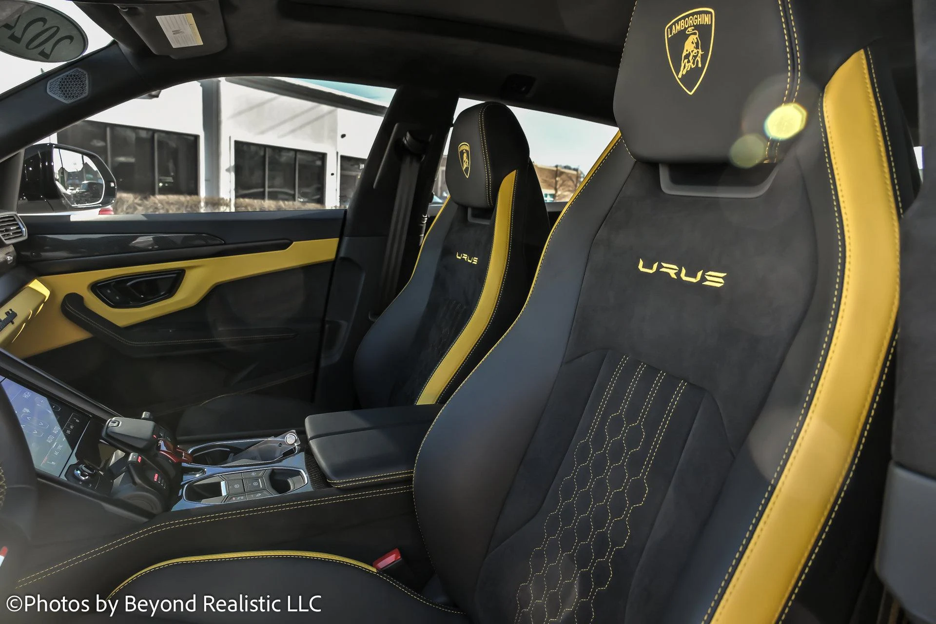 mph018_2788479854_Used_2024_Lamborghini_Urus_S_1769420563_37f078a275