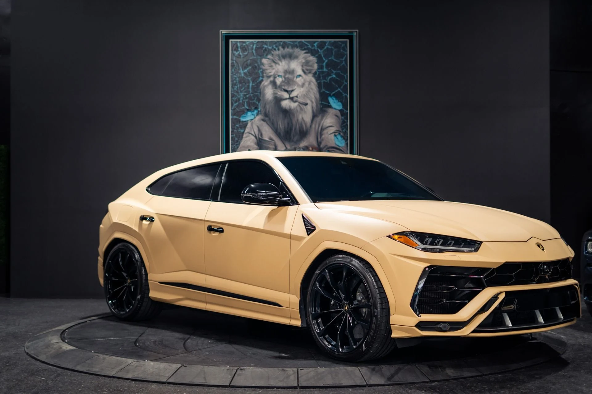 mph018_2792431082_Used_2020_Lamborghini_Urus_1784575479_ba91c3a730