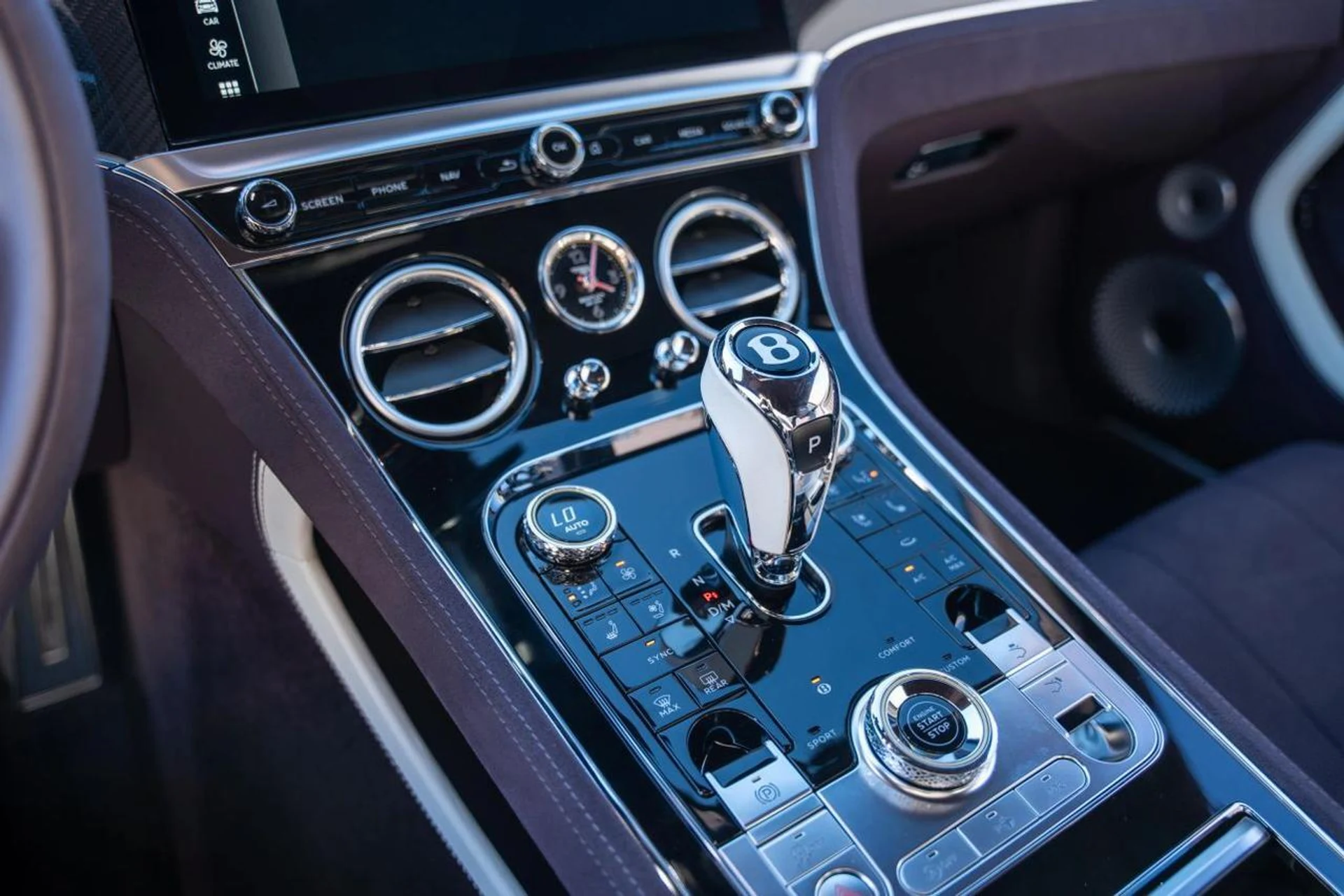 mph018_2792506127_5d29664e86935f39799c233077d2c01f_8a790caad8