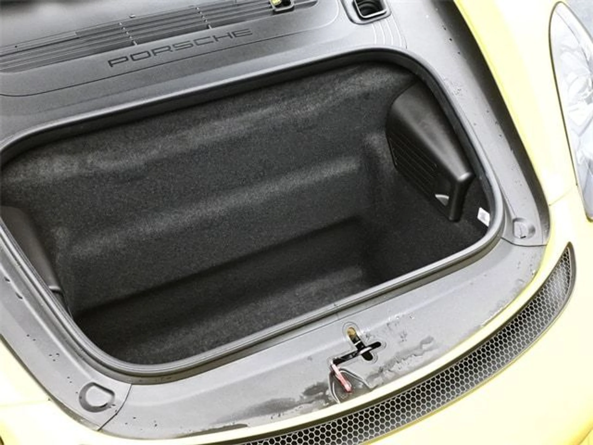 mph018_2795621087_cb4453979222063ad33e461f188d9a61x_f39b697b4b