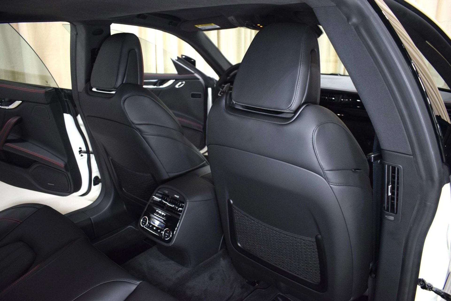 mph018_279634164_a96a4a029ee1c19cdeb54d4989807625x_53ecc0e933