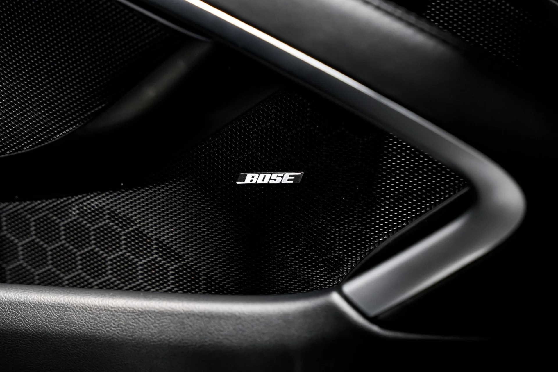 mph018_2799023564_48b0b3bea02e29781b3b2a7c754fe4d3x_e51d640000