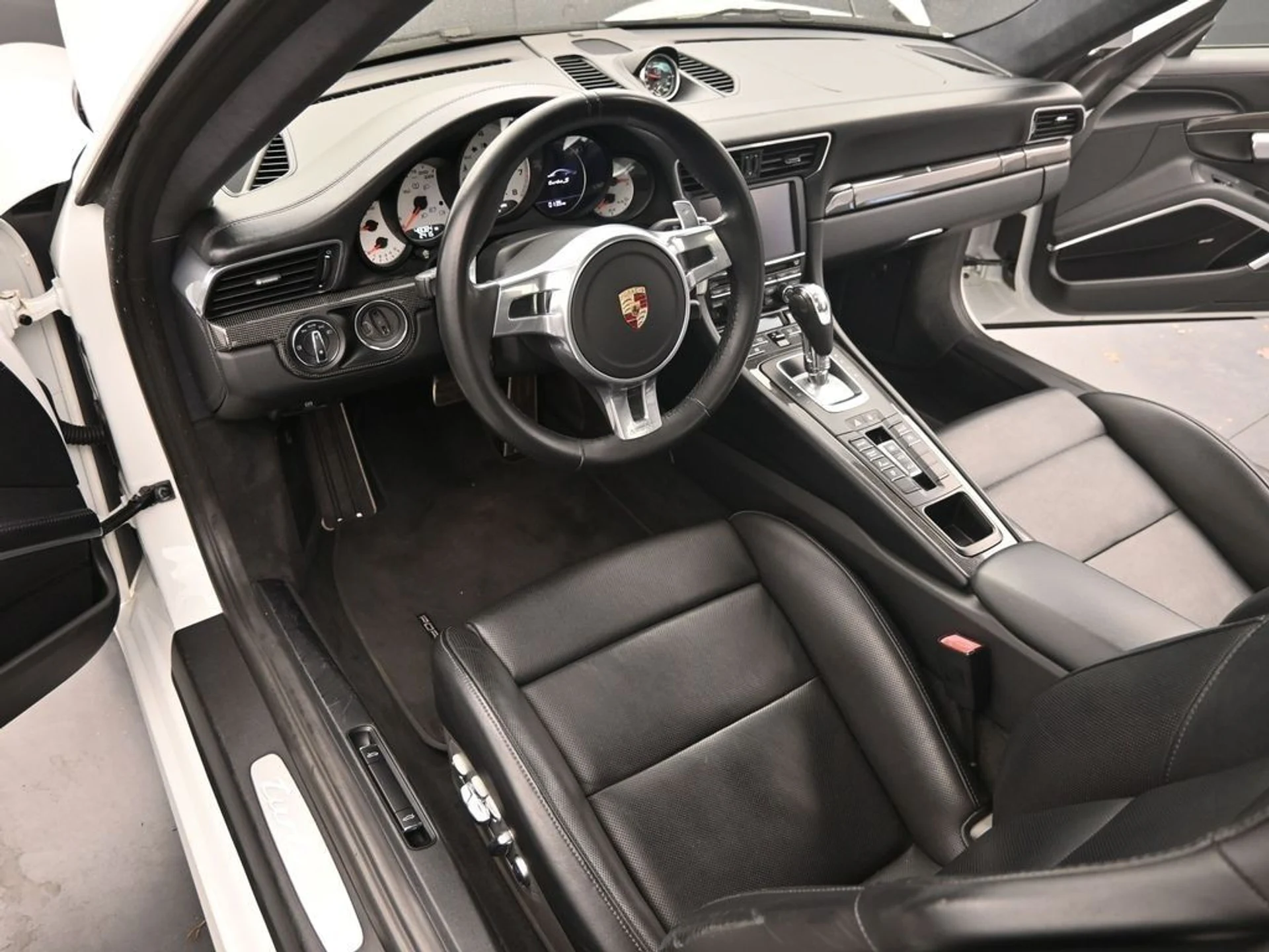 mph018_2800813615_71a203862f0220124b557a0f892eb3d5x_3b3a6f09b0