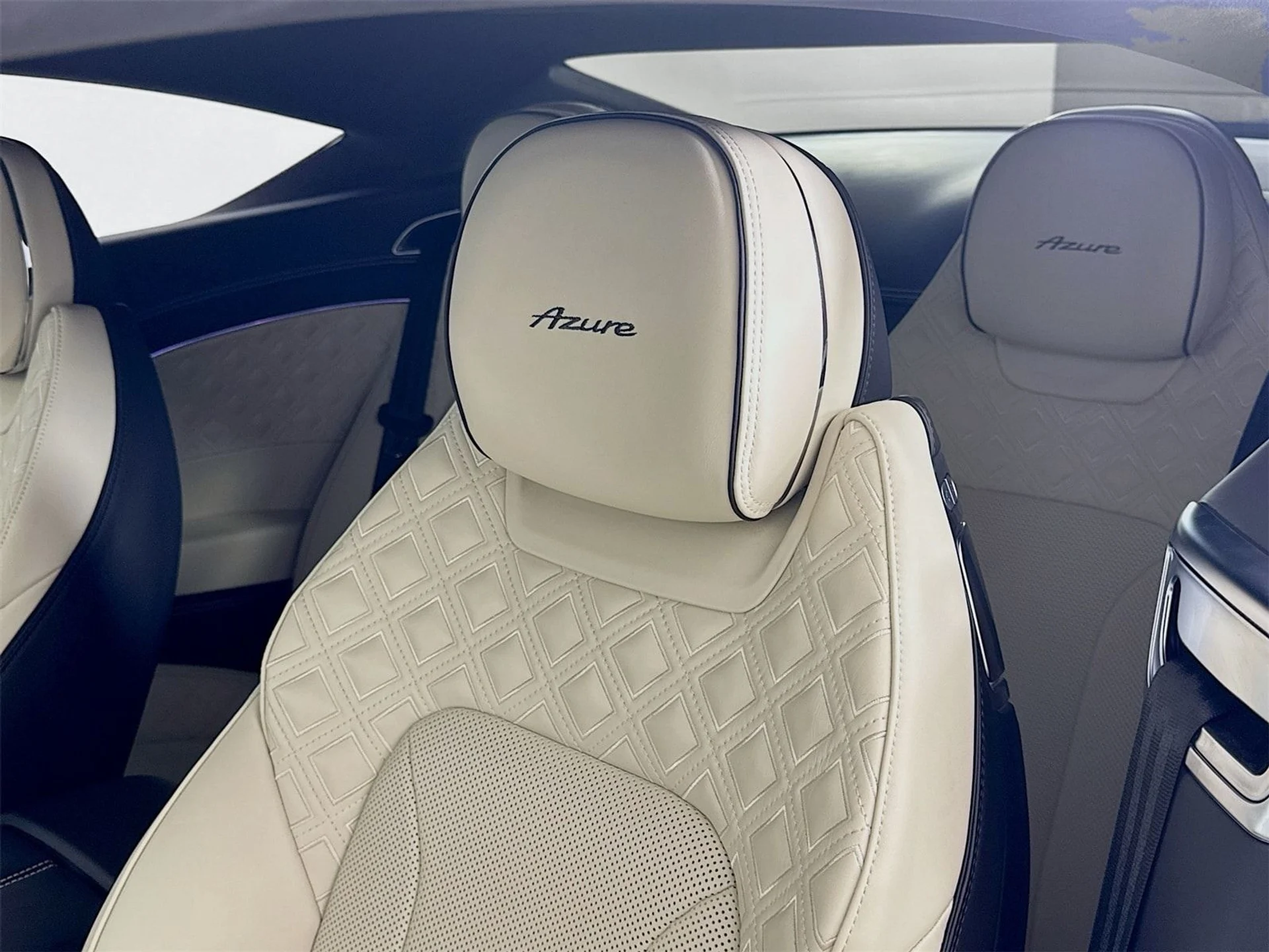 mph018_2802457424_b551c91a691a3ae9cd8e29992bee89f9x_3411540b8b