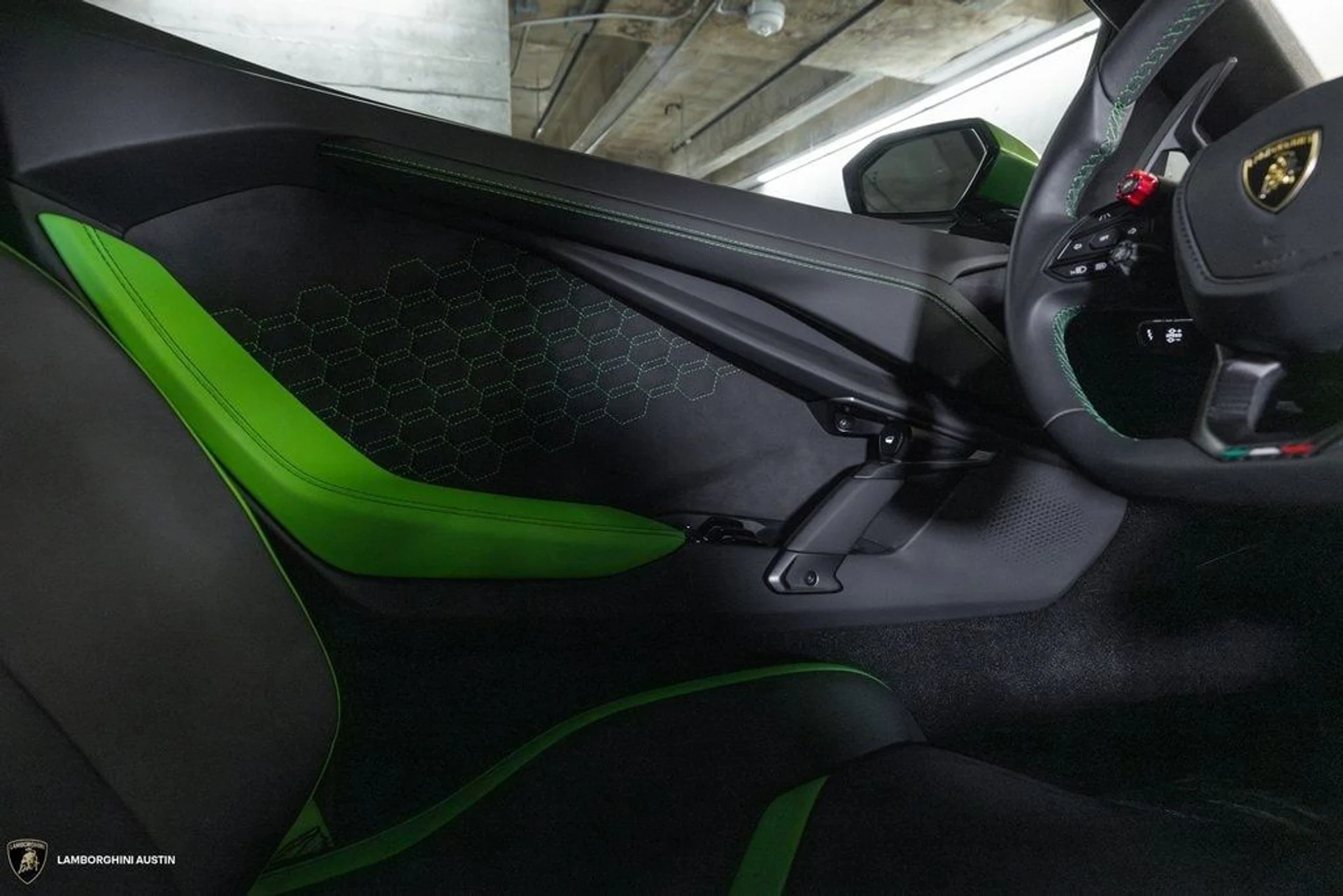 mph018_2804536065_ef4d3bf60b6421674e153bd82183a53bx_9912a9fd5b