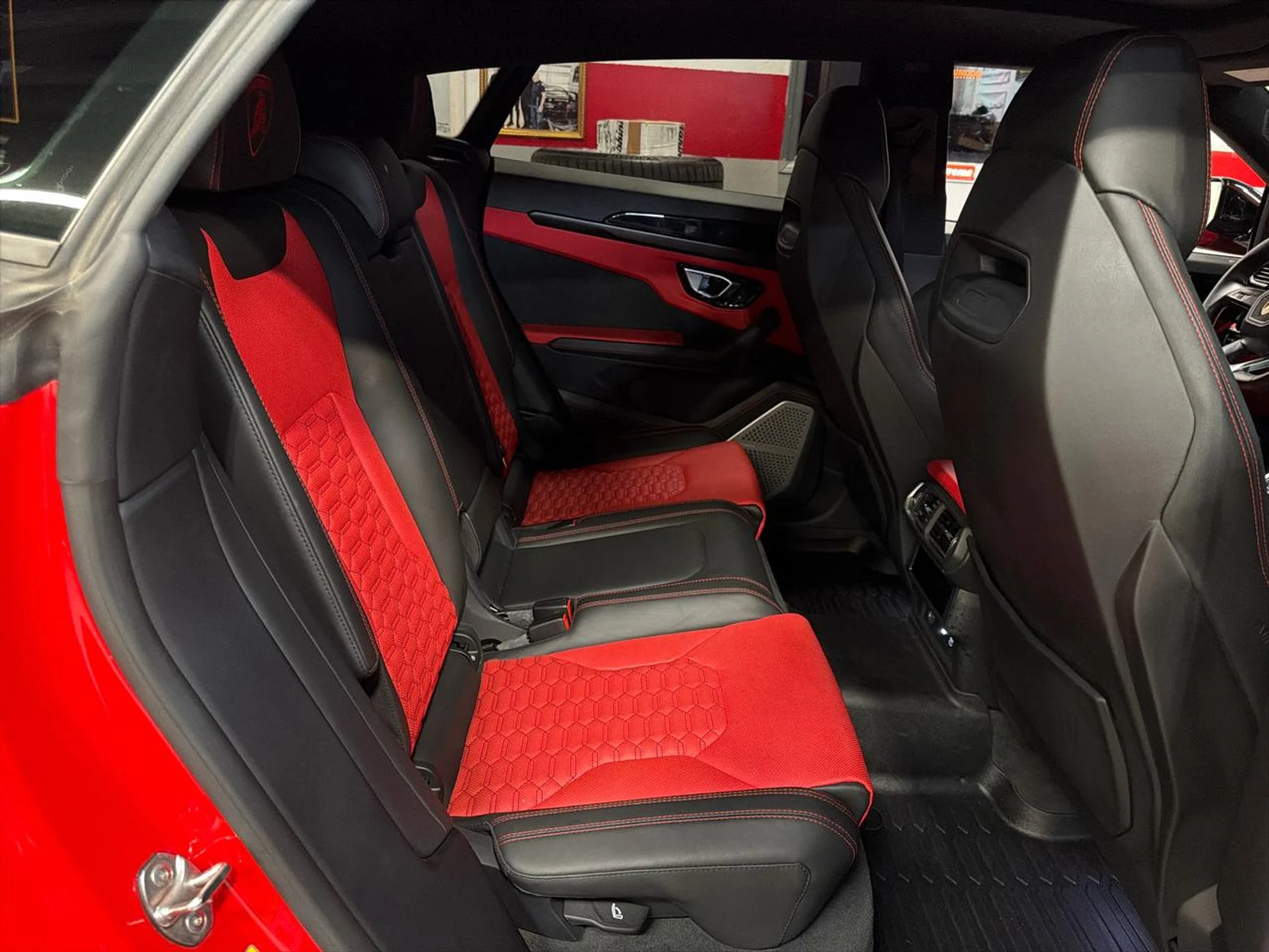 mph018_2808252211_639098615974610558_85c41a875b