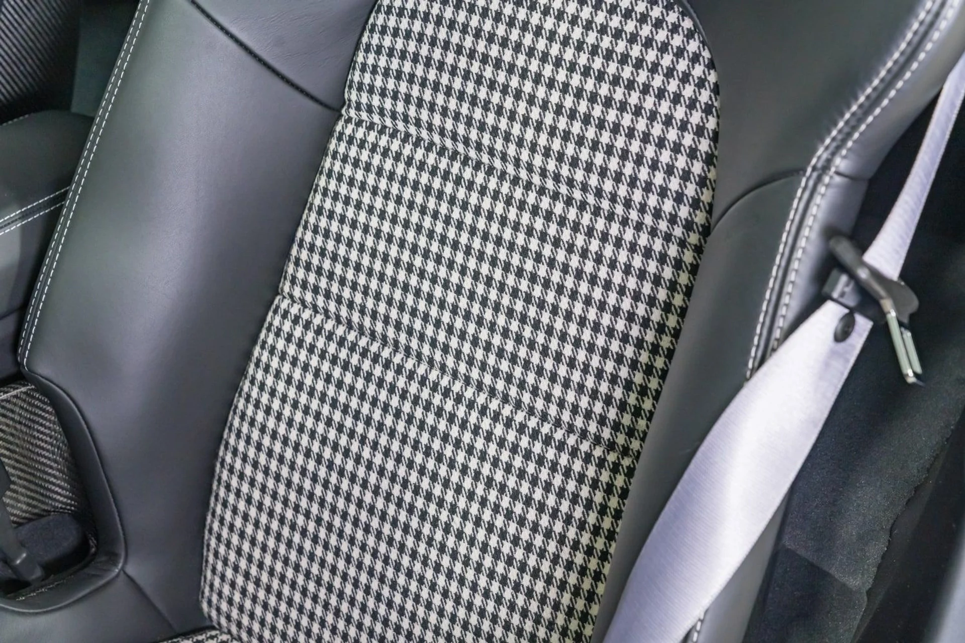 mph018_2820085046_d05f85f975e6473786a6266d39c5f766_4fc297ca02