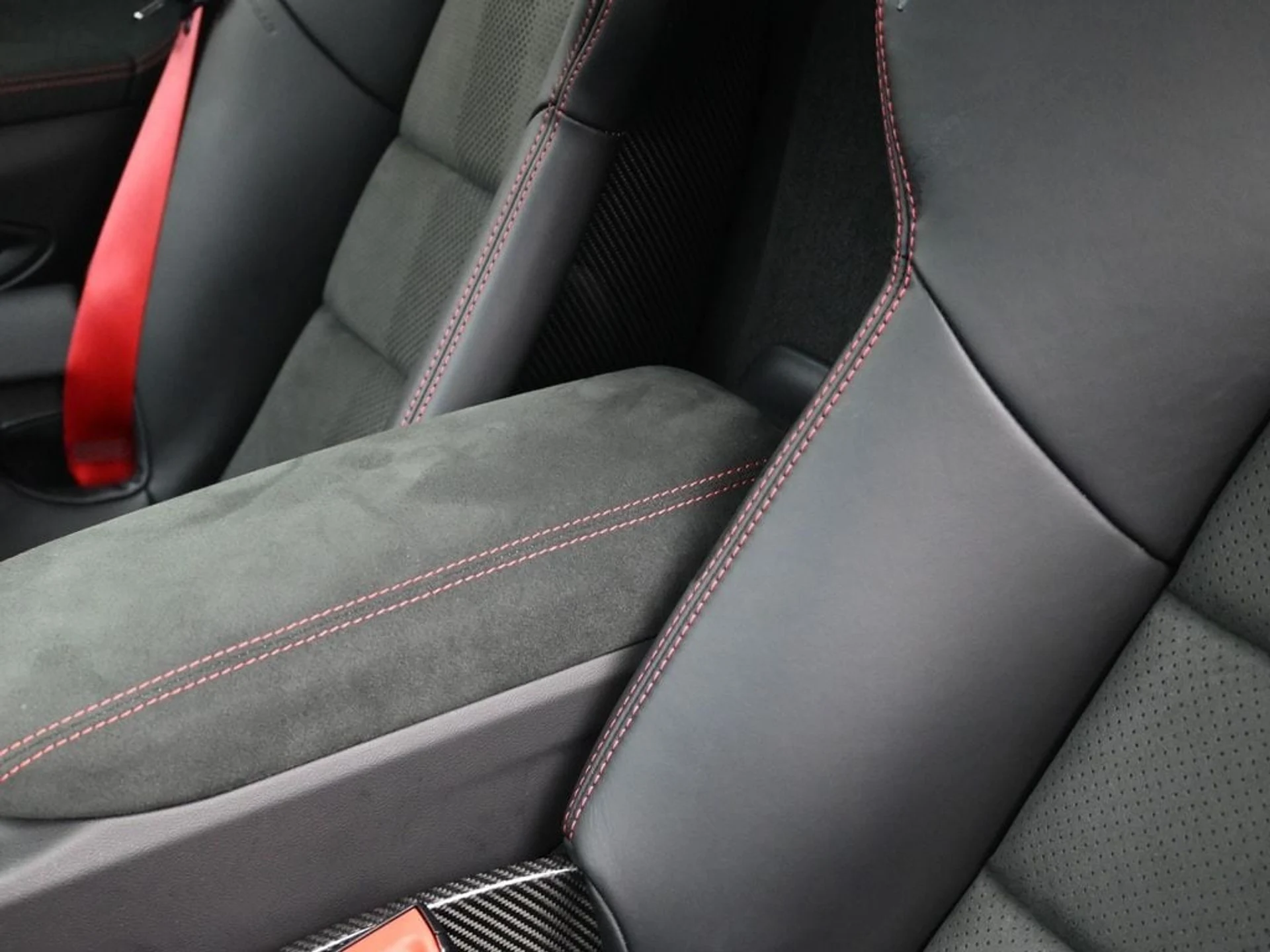 mph018_2820417967_06b3ab5c84f3088b1888e075a8ff2544x_7900c4b0ba