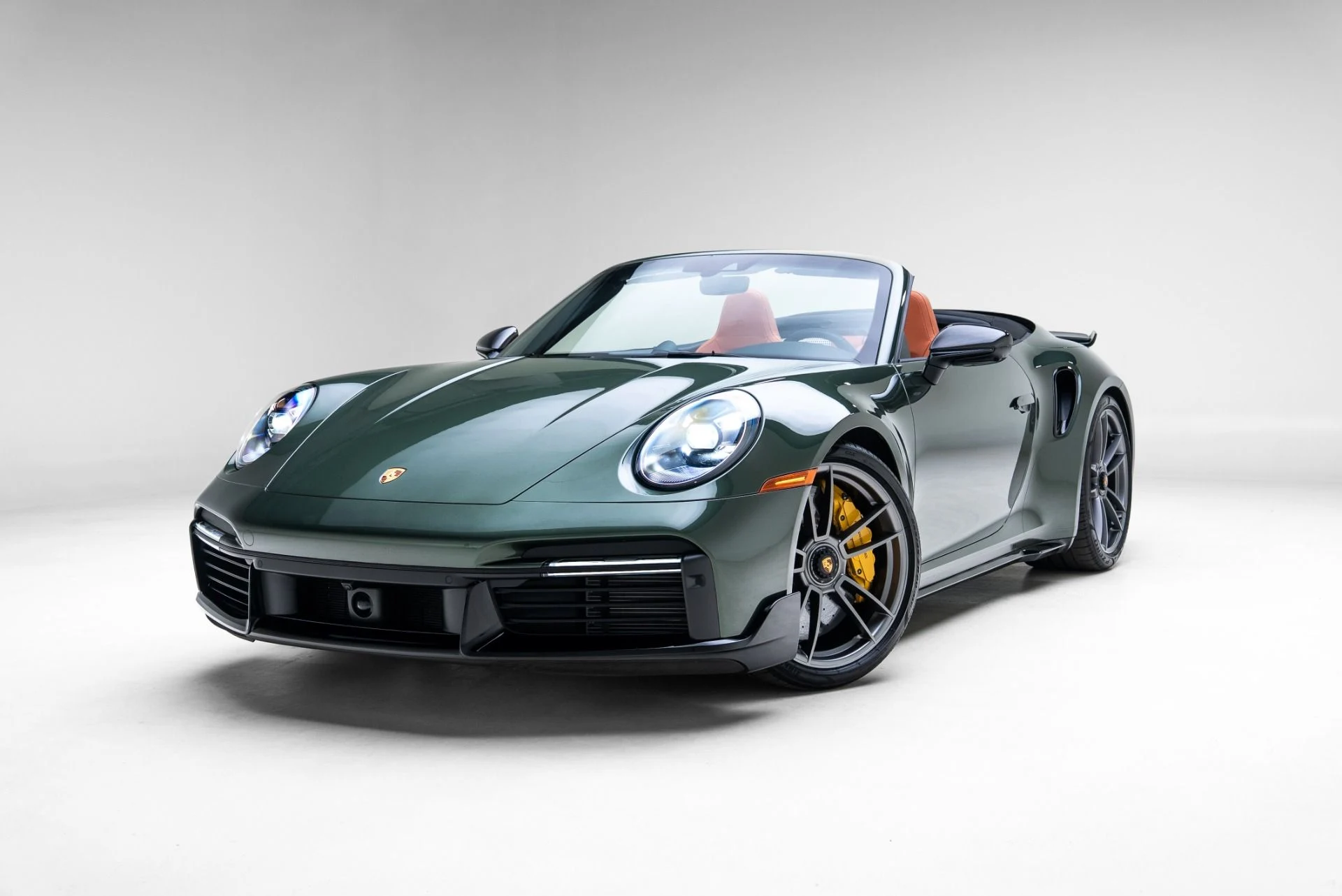 mph018_282492897_Used_2024_Porsche_911_Turbo_S_Cab_1775066595_e0b4b507b5