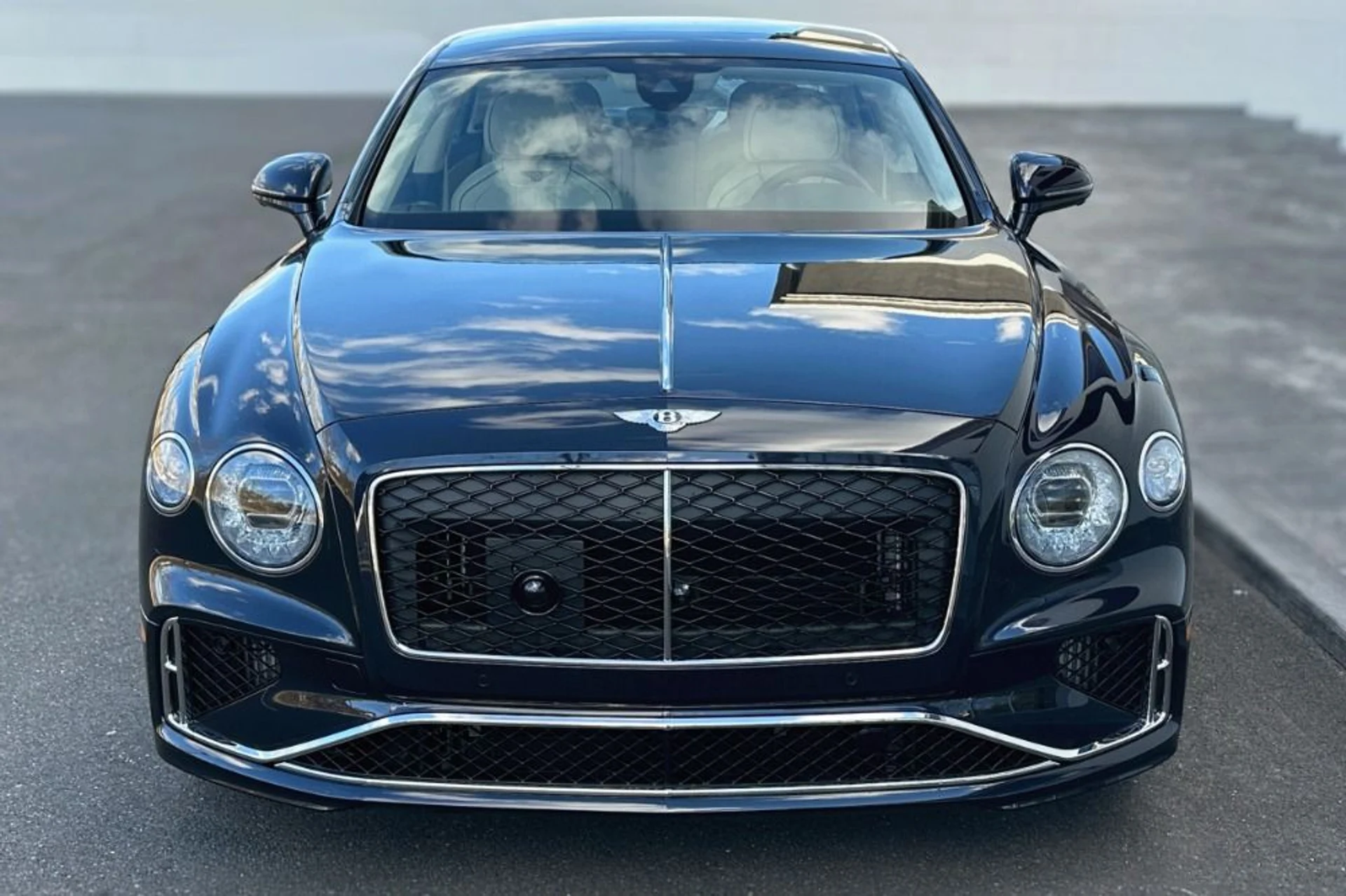 mph018_2830204208_New_2026_Bentley_Flying_Spur_1765792649_14470eb4d9