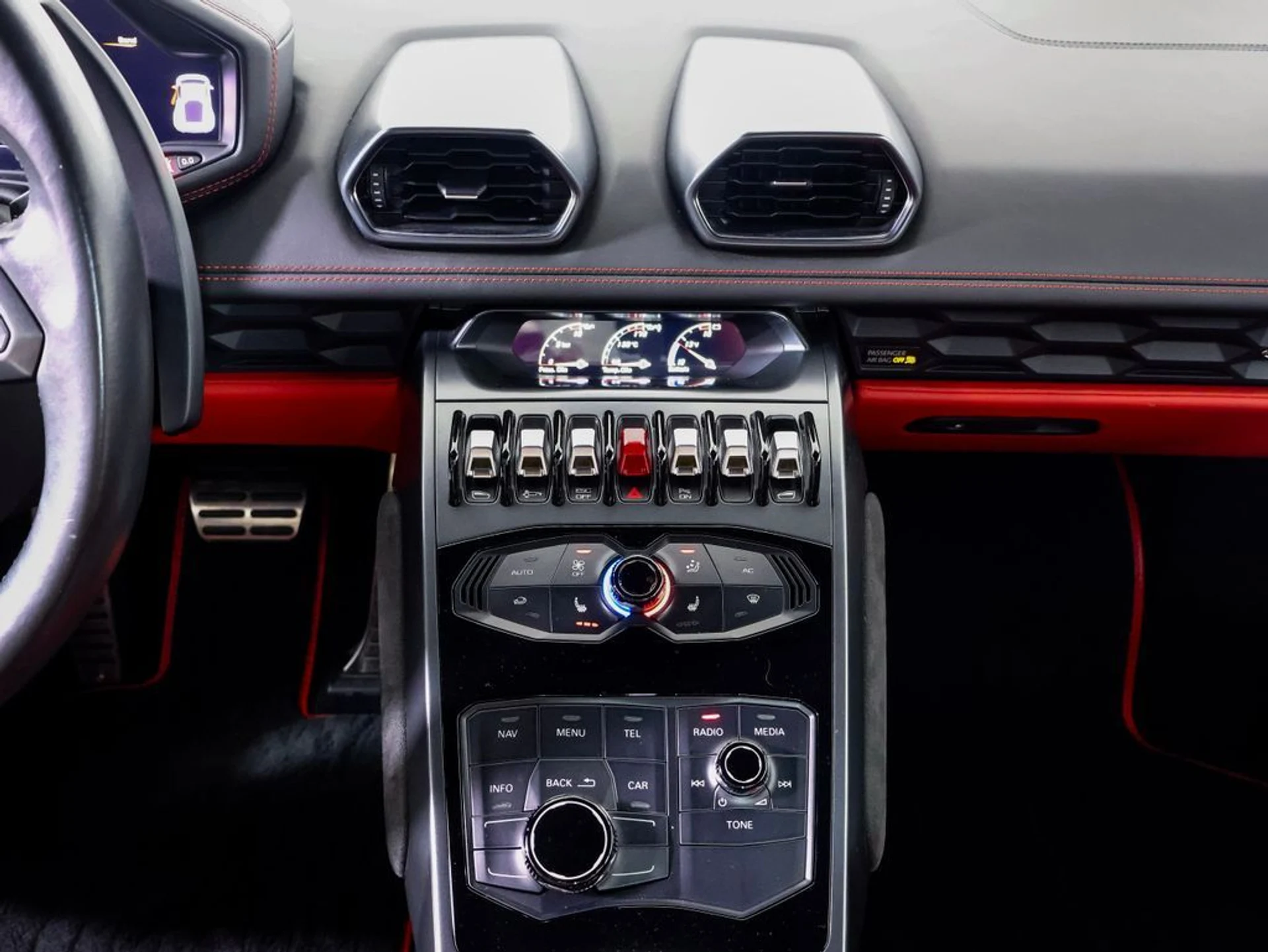 mph018_2831447620_9813bd066ef39441b7d47b4a83c8d856x_e0ff79d6d8