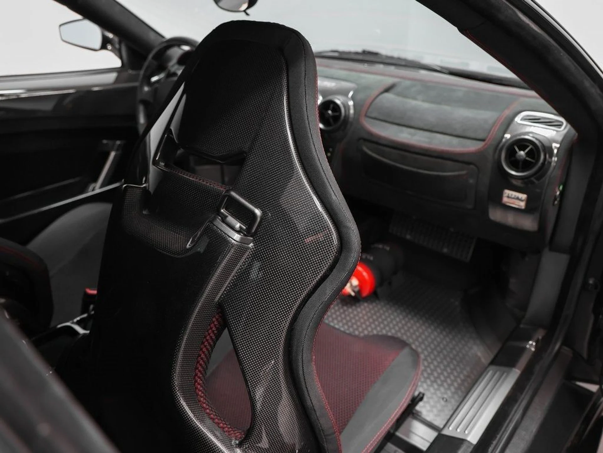 mph018_2831604991_19_61f67d2689