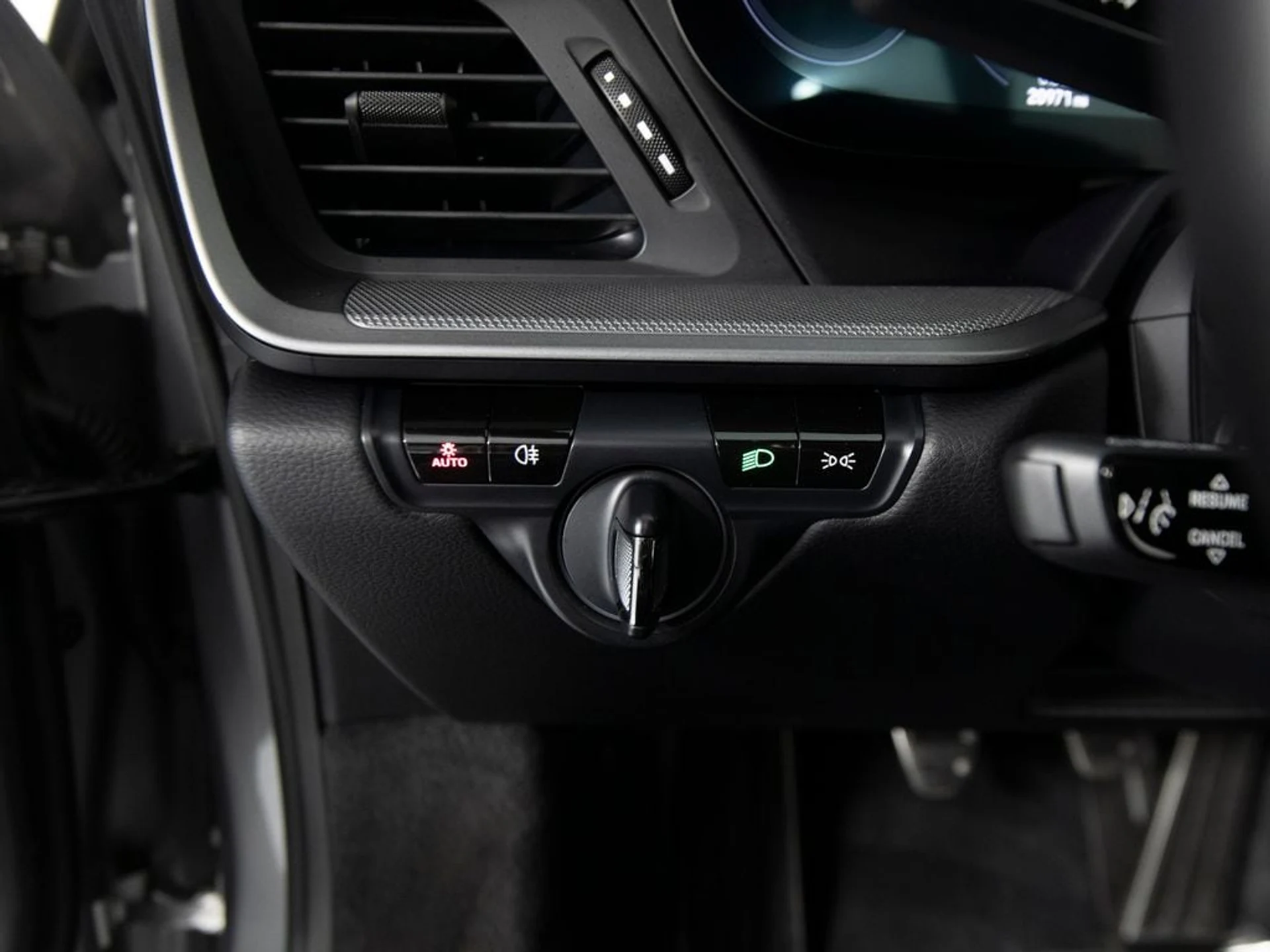 mph018_2833318460_67e784cd2833c38178255ae548b323e9x_7774b120ec