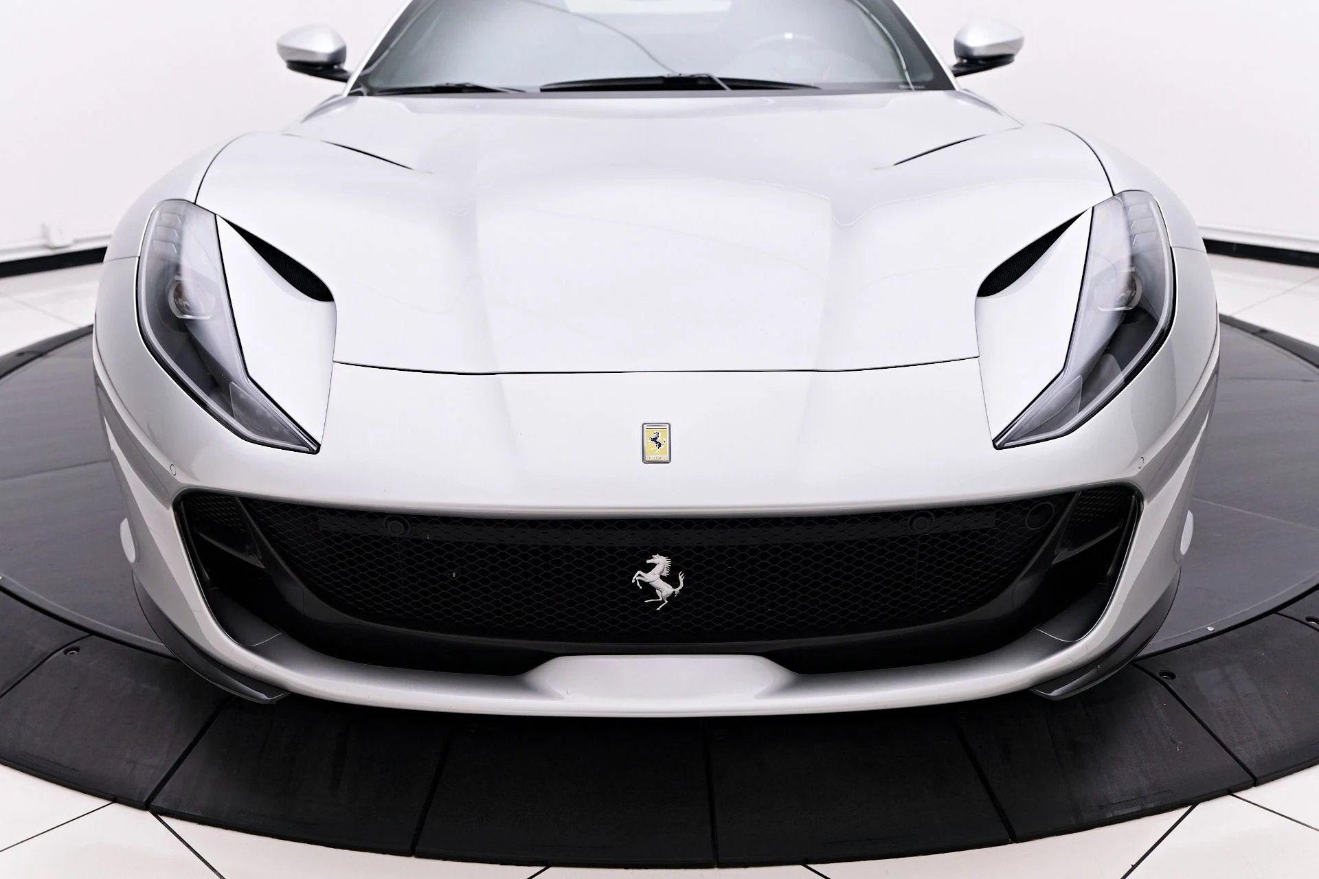 mph018_2834419342_Used_2020_Ferrari_812_Superfast_Base_1753754444_11a4ba4f68