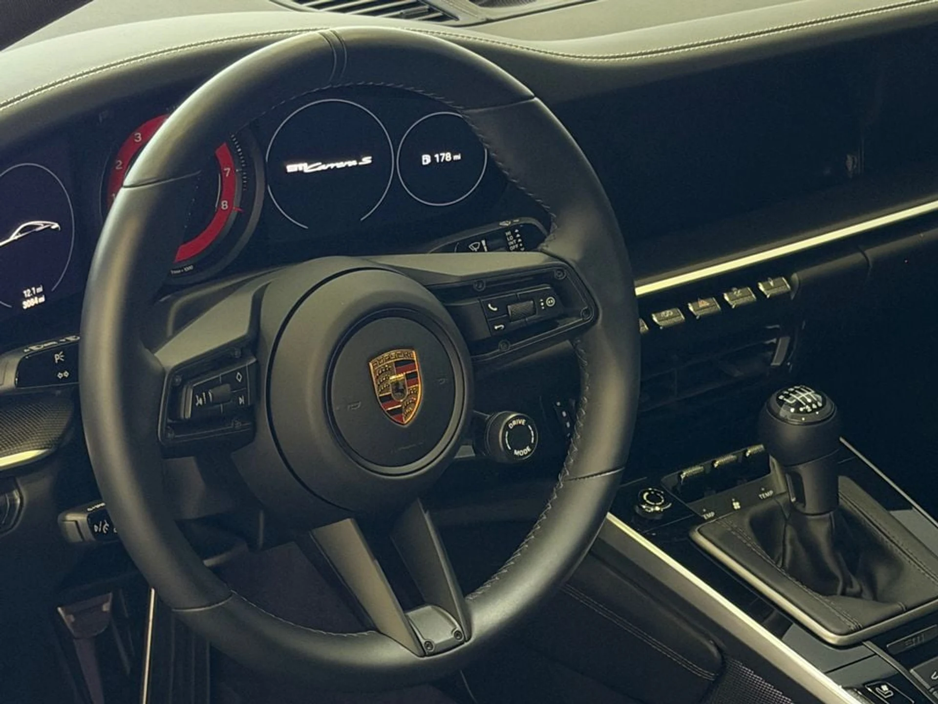 mph018_2835339350_1d38d4d12cee5788867e913671fc71efx_477b29d63f