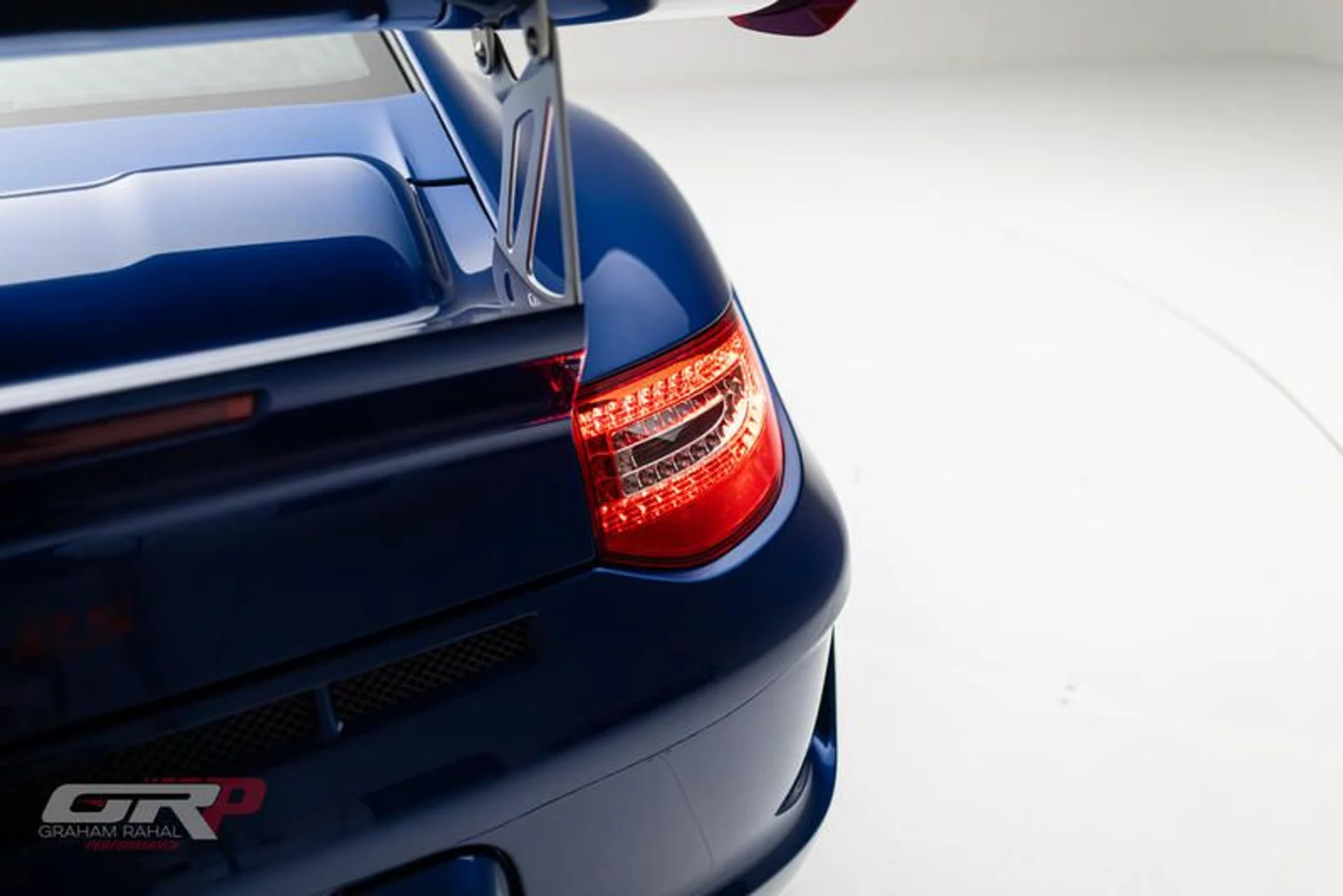 mph018_2836729951_8422_A062_24_AF_41_DF_A5_C3_23_F58_E24018_D_546cb07912